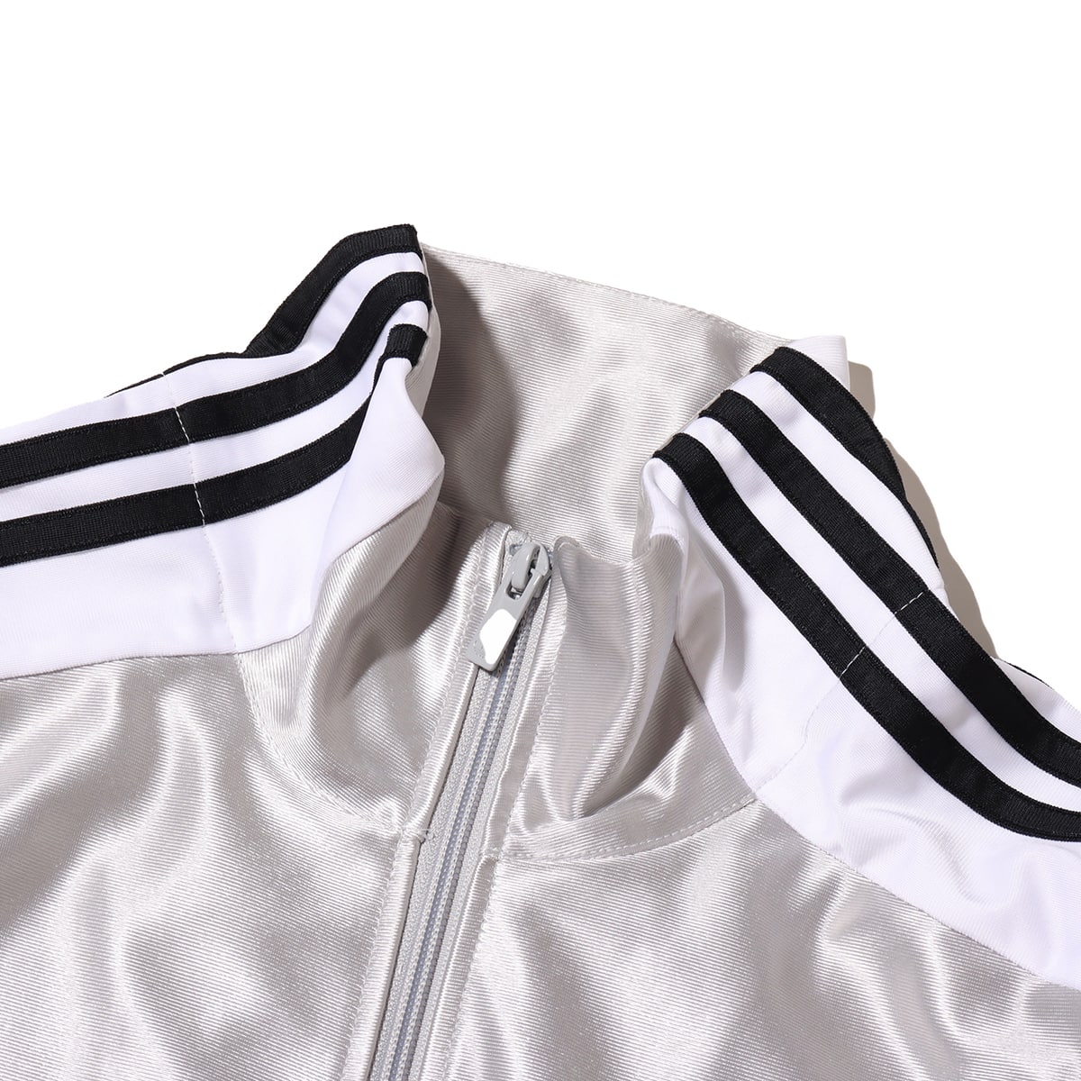 adidas MEGABREAK JACKET GRETWO の画像