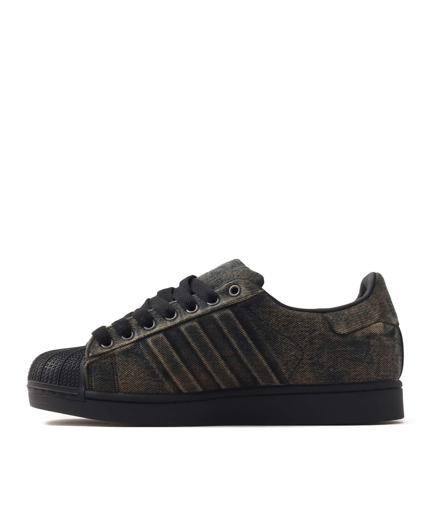 adidas SUPERSTAR 82 SUPCOL/SUPCOL/CBLACKの画像