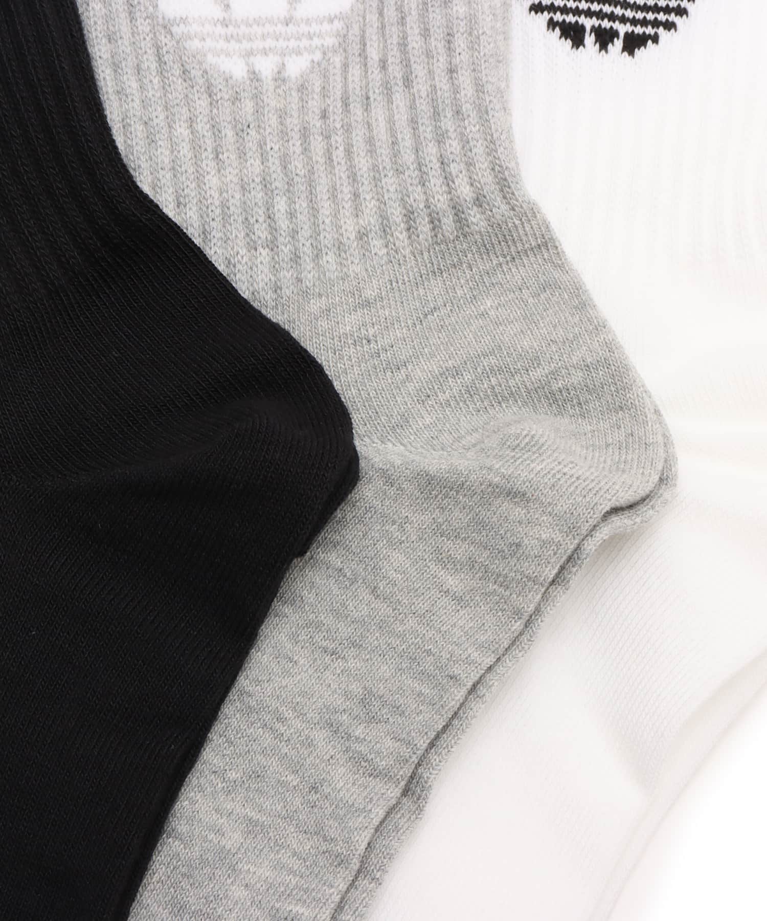 adidas 3-STRIPES CREW SOCKS 3 PAIRS ホワイト/ミディアムグレーヘザー/ブラックの画像