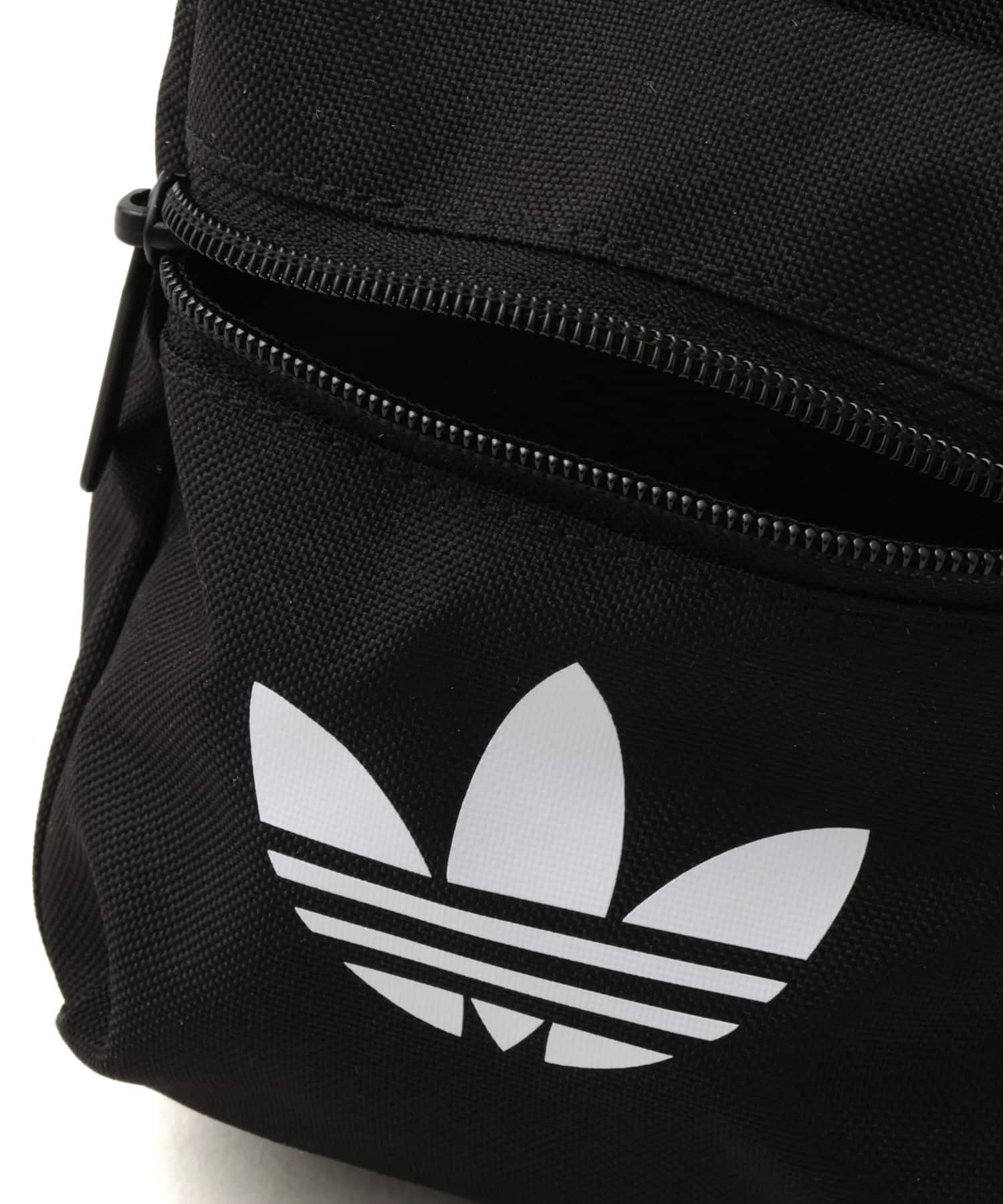 adidas ADICOLOR CLASSIC FESTIVAL BAG ブラック/ホワイトの画像