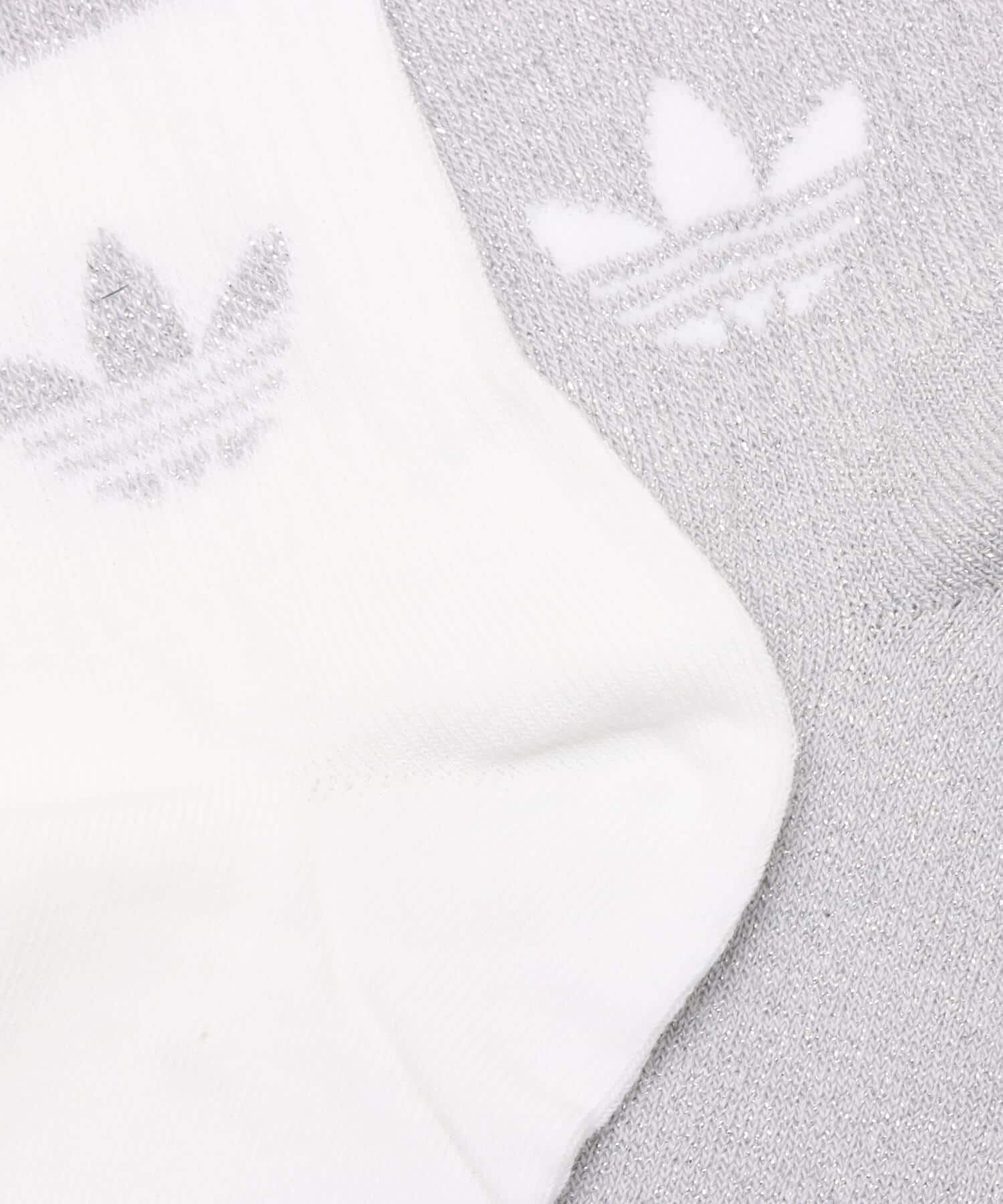 adidas 3 STRIPES GLITTER CREW SOCKS 2 PAIRS シルバーメタリック/ホワイトの画像