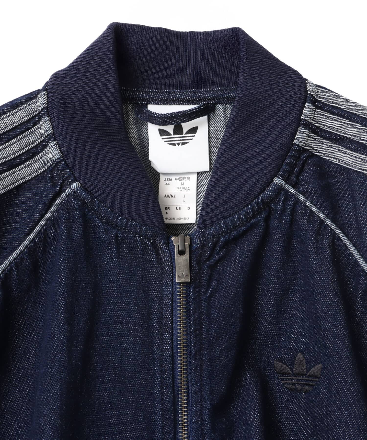 adidas ADICOLOR LOOSE SUPERSTAR DENIM STONE インディゴデニムの画像