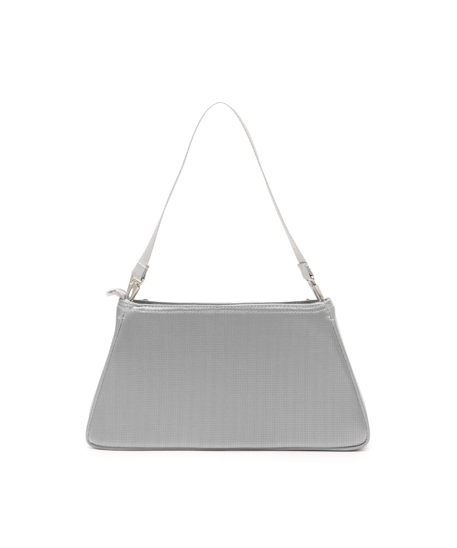 adidas CLUTCH SHOULDER BAG シルバーメタリックの画像