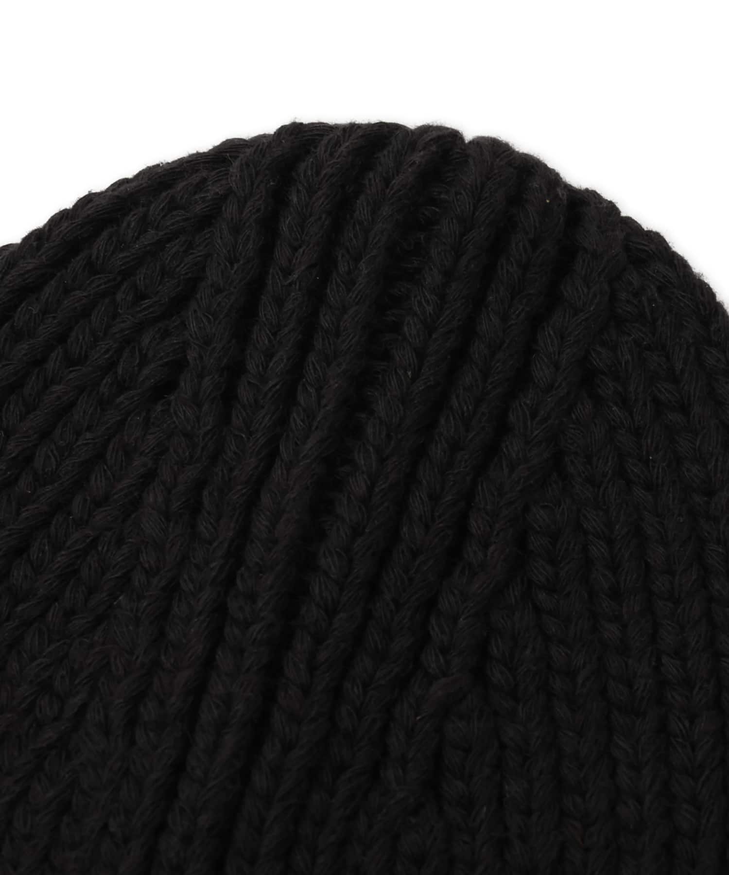 adidas FISHERMAN SHORT BEANIE ブラックの画像
