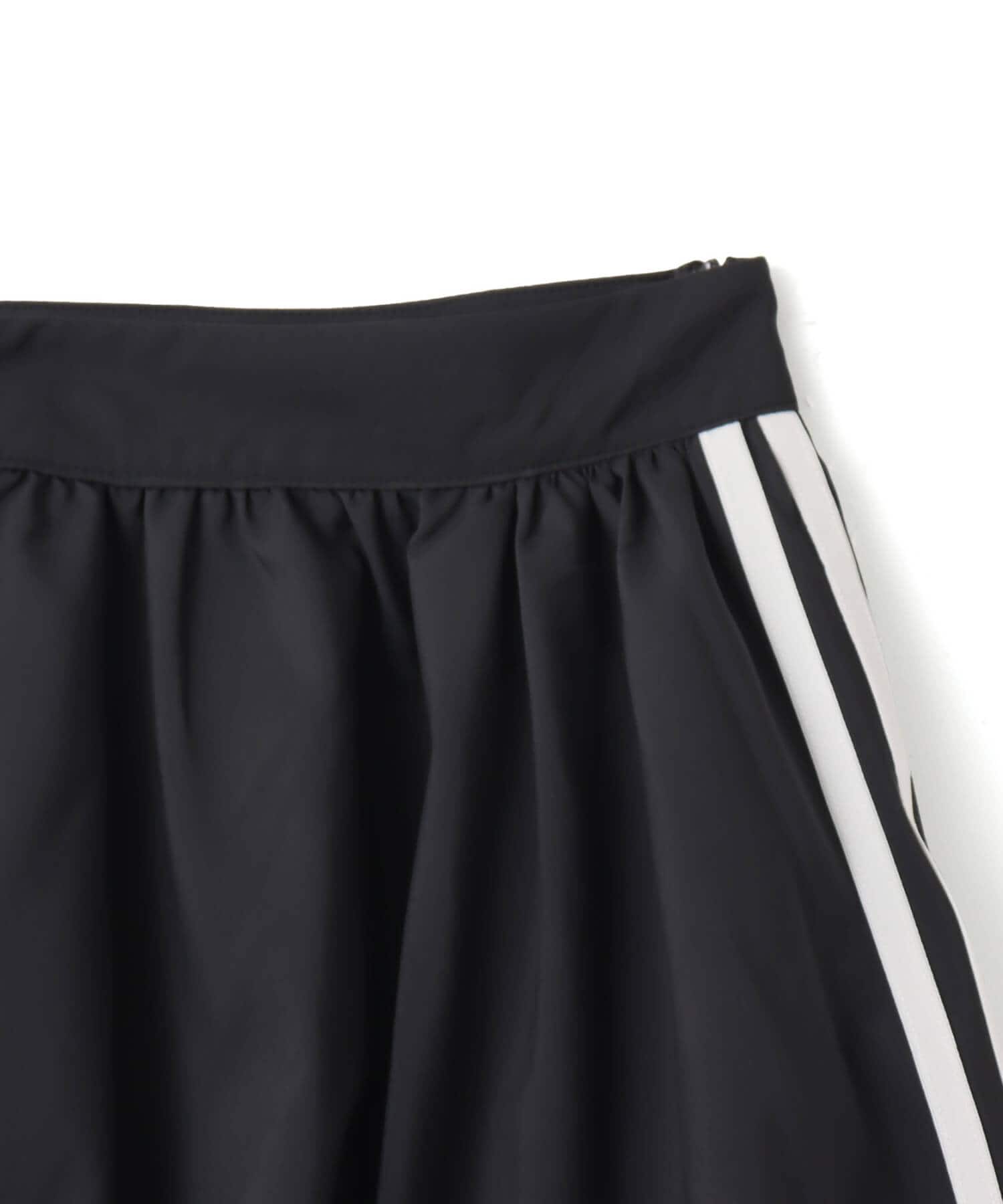 adidas BALLOON SKIRT ブラックの画像