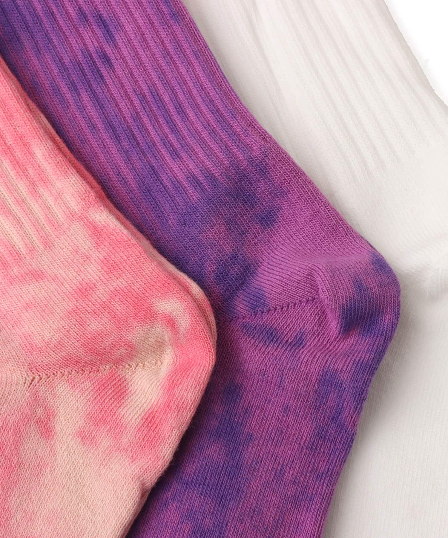 adidas TIE DYE CREW SOCKS 3 PAIRS ブラッシュピンク/パープルラッシュ/ホワイトの画像