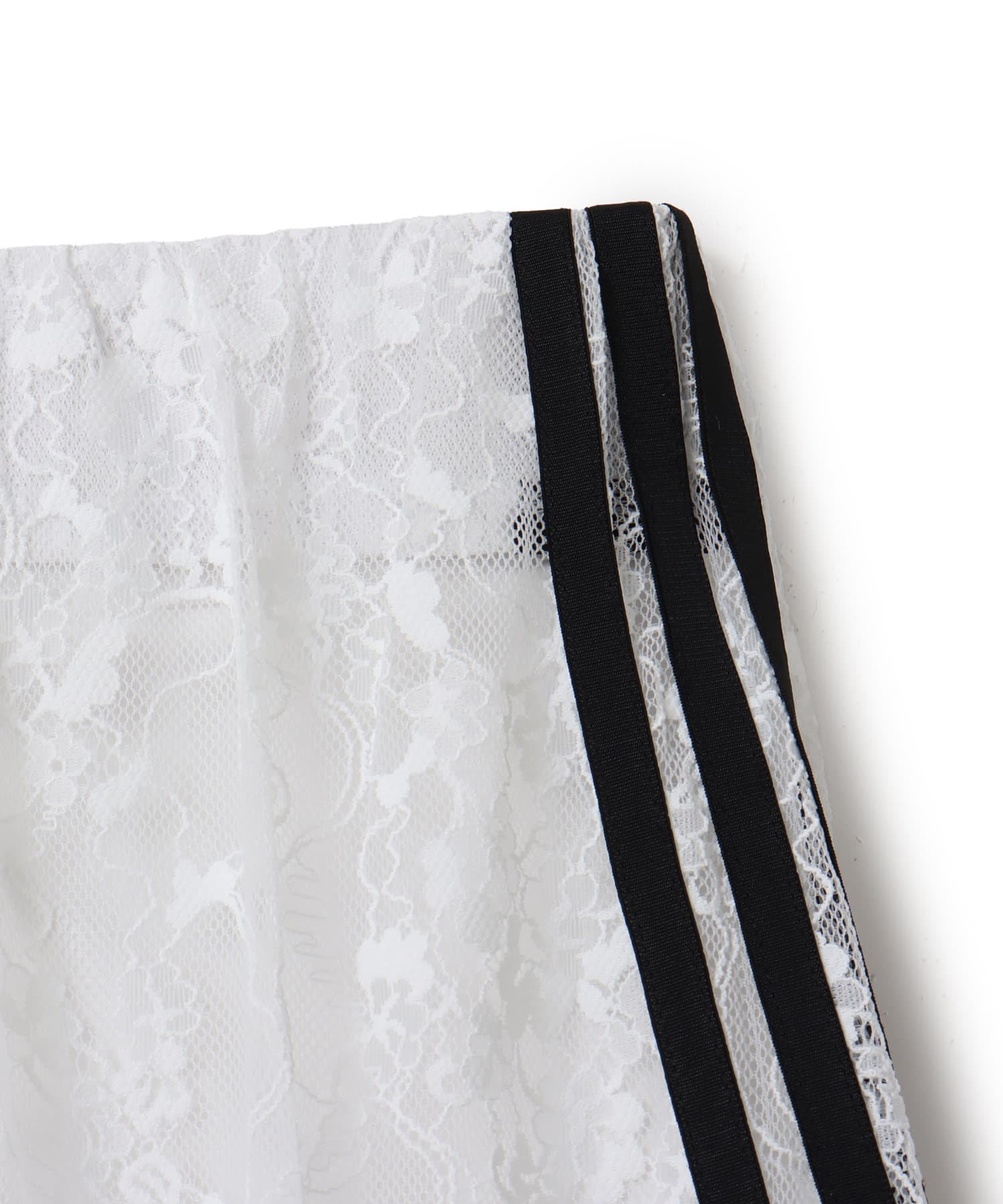 adidas LACE SKIRT ホワイトの画像