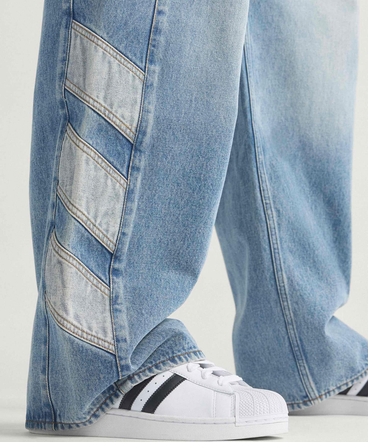 adidas DENIM PANTS インディゴデニムの画像