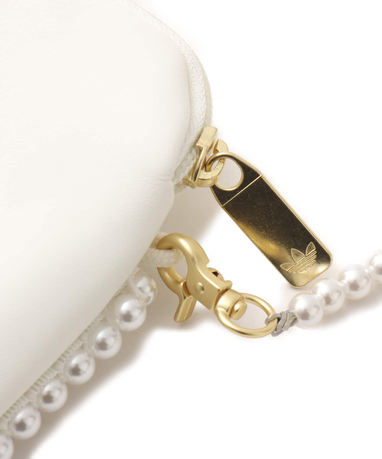 adidas FESTIVAL BAG WITH BEADS オフホワイトの画像