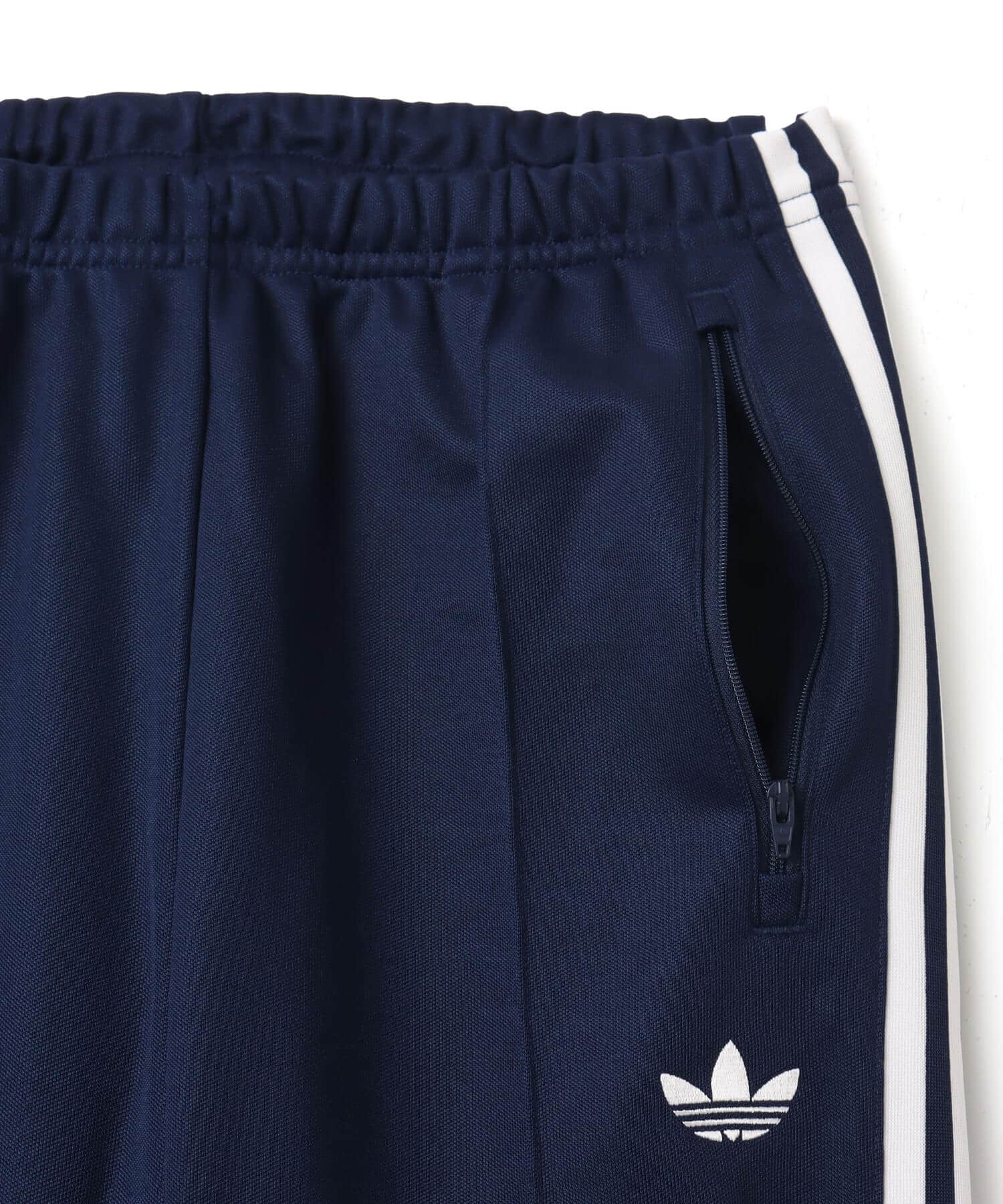 adidas CLASSIC TRACK PANTS ナイトインディゴの画像