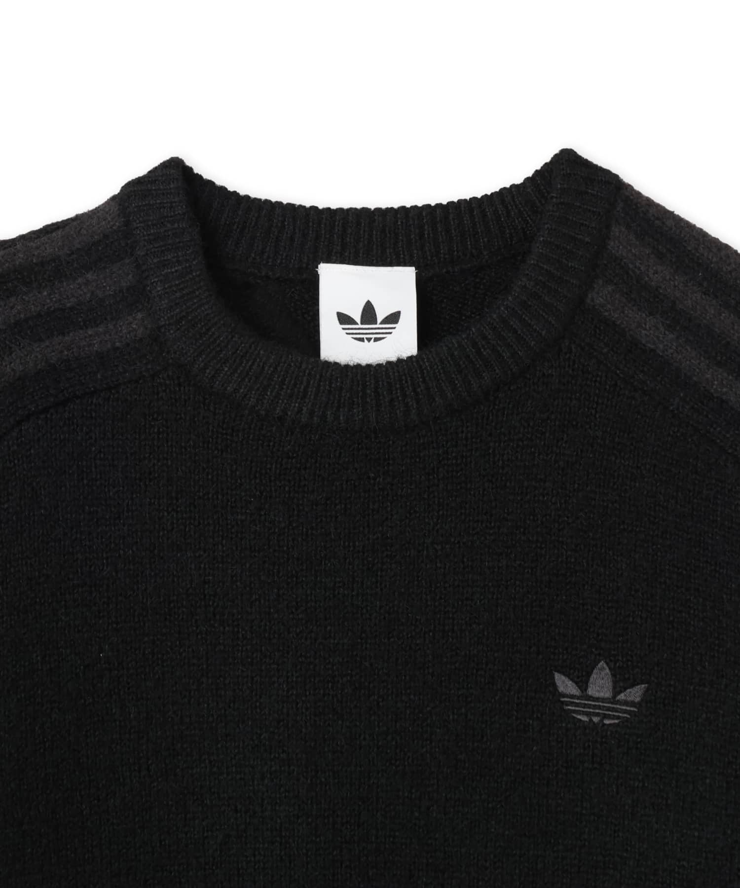 adidas 3 STRIPES FLUFFY KNIT CREW ブラックの画像