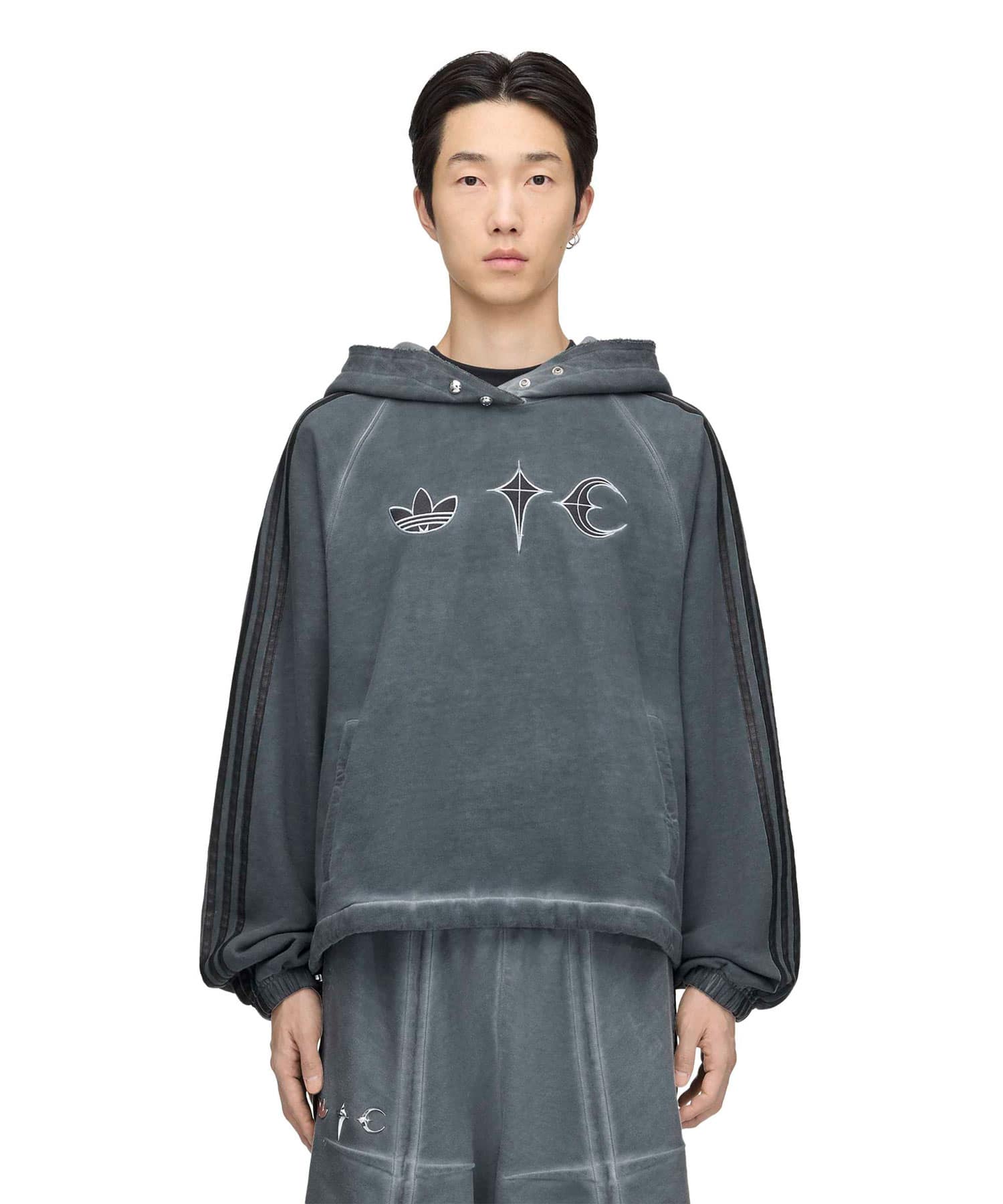 adidas THUG CLUB SWEAT HOODIE ブラックの画像