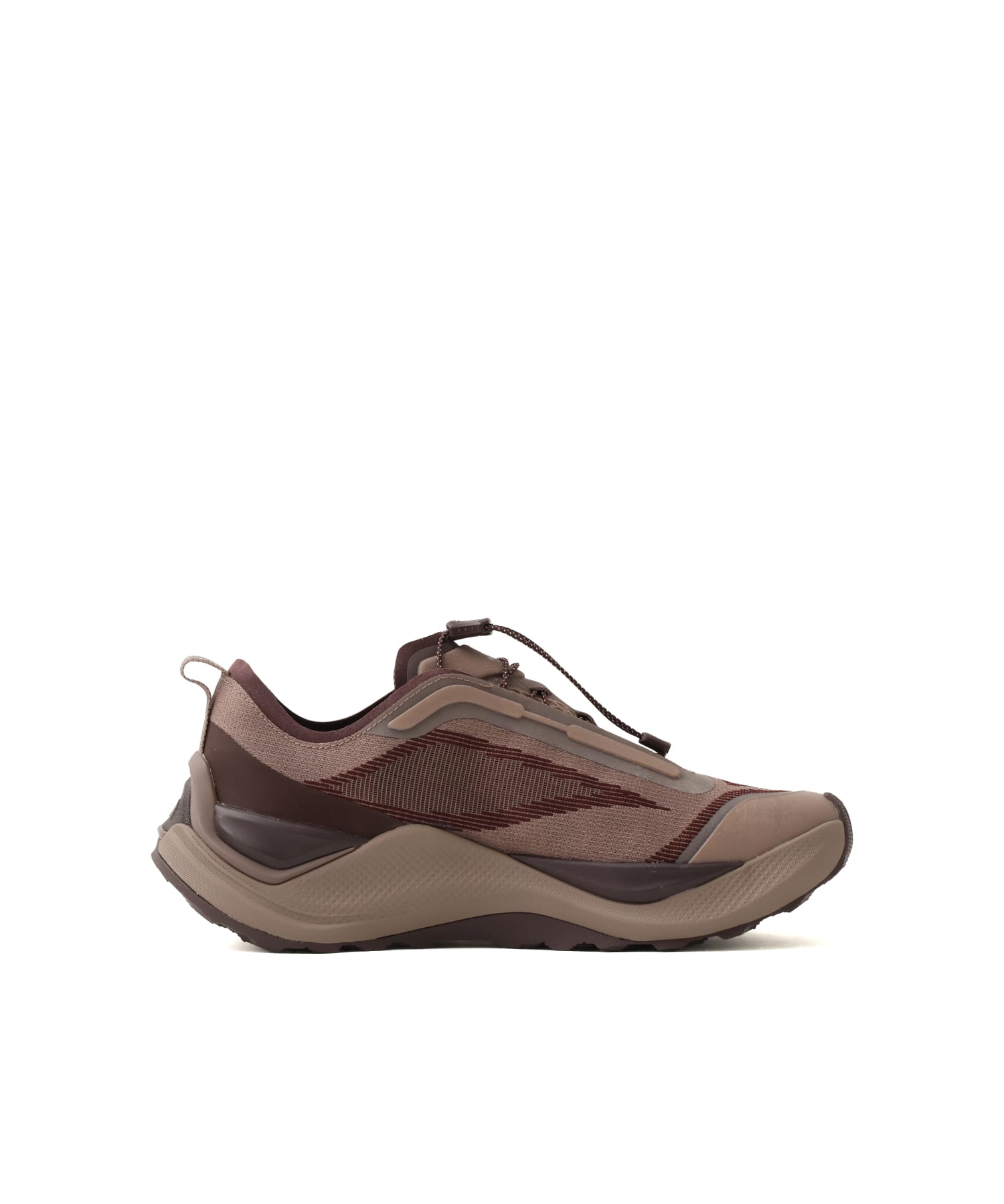 adidas HOLO PEAK TRABRN/AURRUB/MAROONの画像