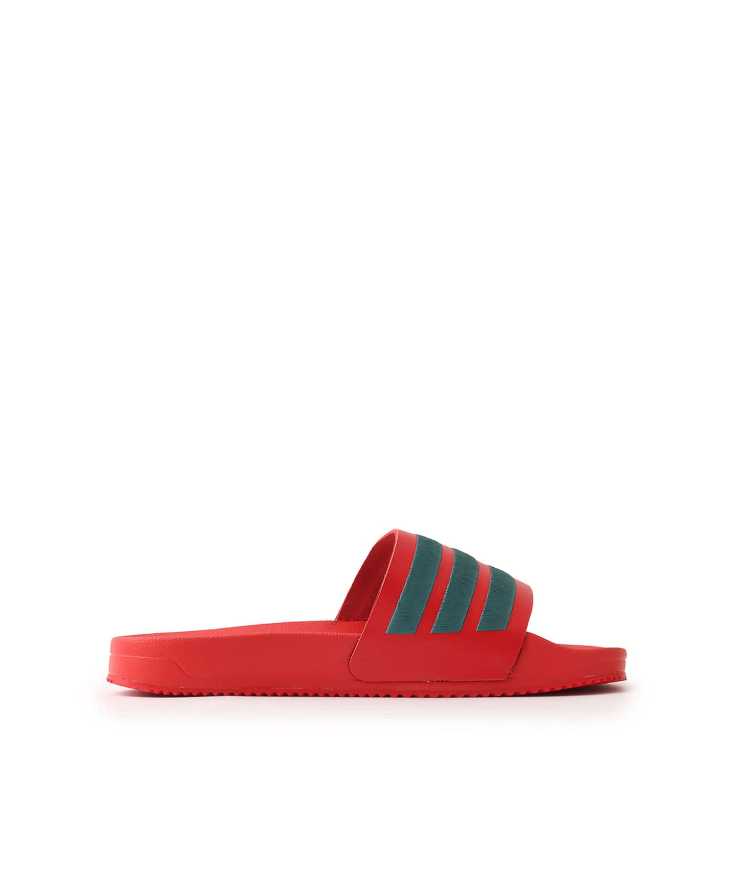 adidas X ARTE ANTWERP ADILETTE SLIDES BETSCA/CGREEN/BETSCAの画像