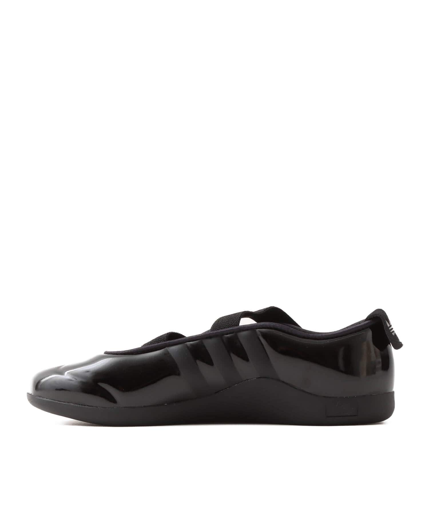 adidas TAEKWONDO  BY CAROLINE HU X EDISON CHEN CBLACK/CARBON/CARMETの画像
