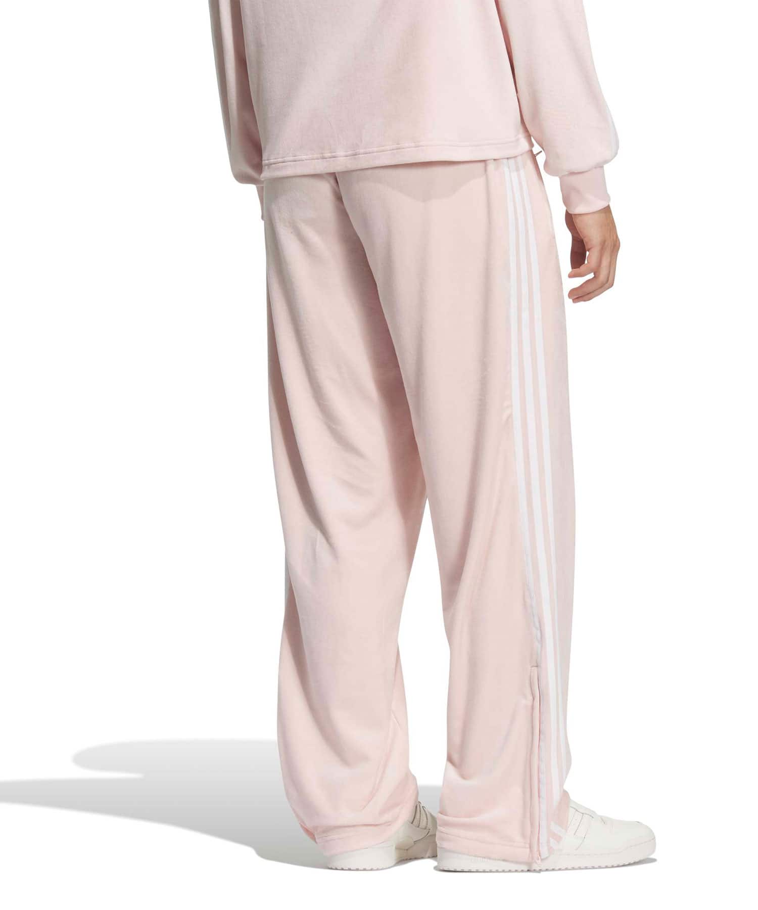 adidas FIREBIRD TRACK PANT VELOUR サンディーピンクの画像