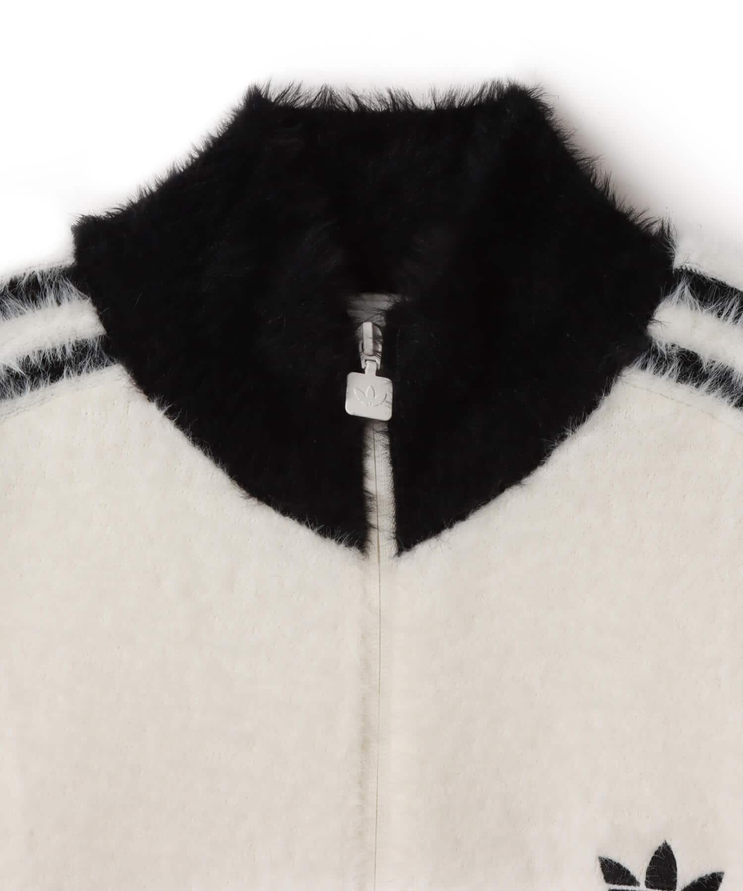 adidas FAUX MOHAIR CLASSIC TRACKTOP オフホワイト/ブラックの画像