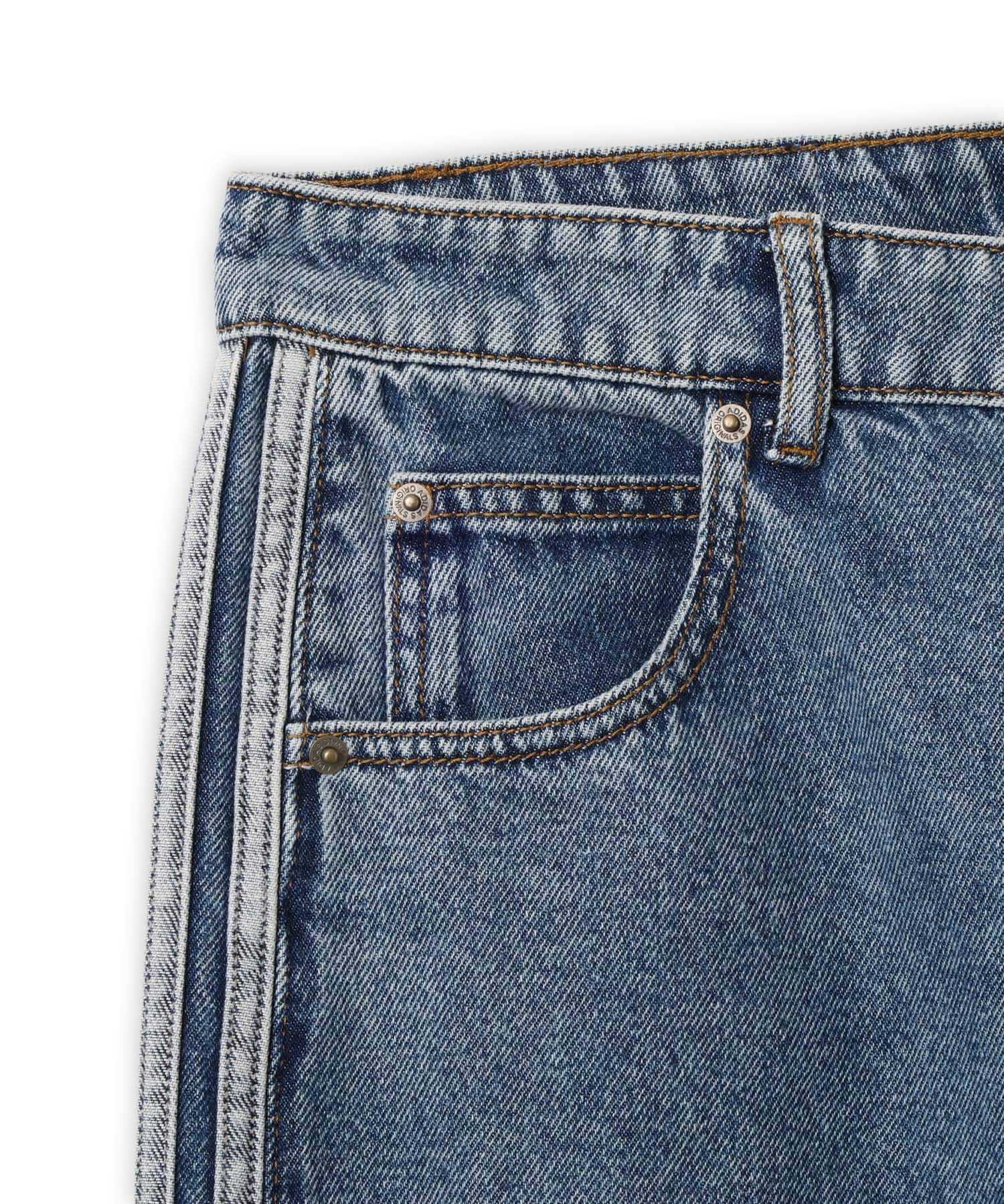 adidas FIREBIRD ADICOLOR DENIM PANTS LIGHT WASH ウォーンブルーデニムの画像