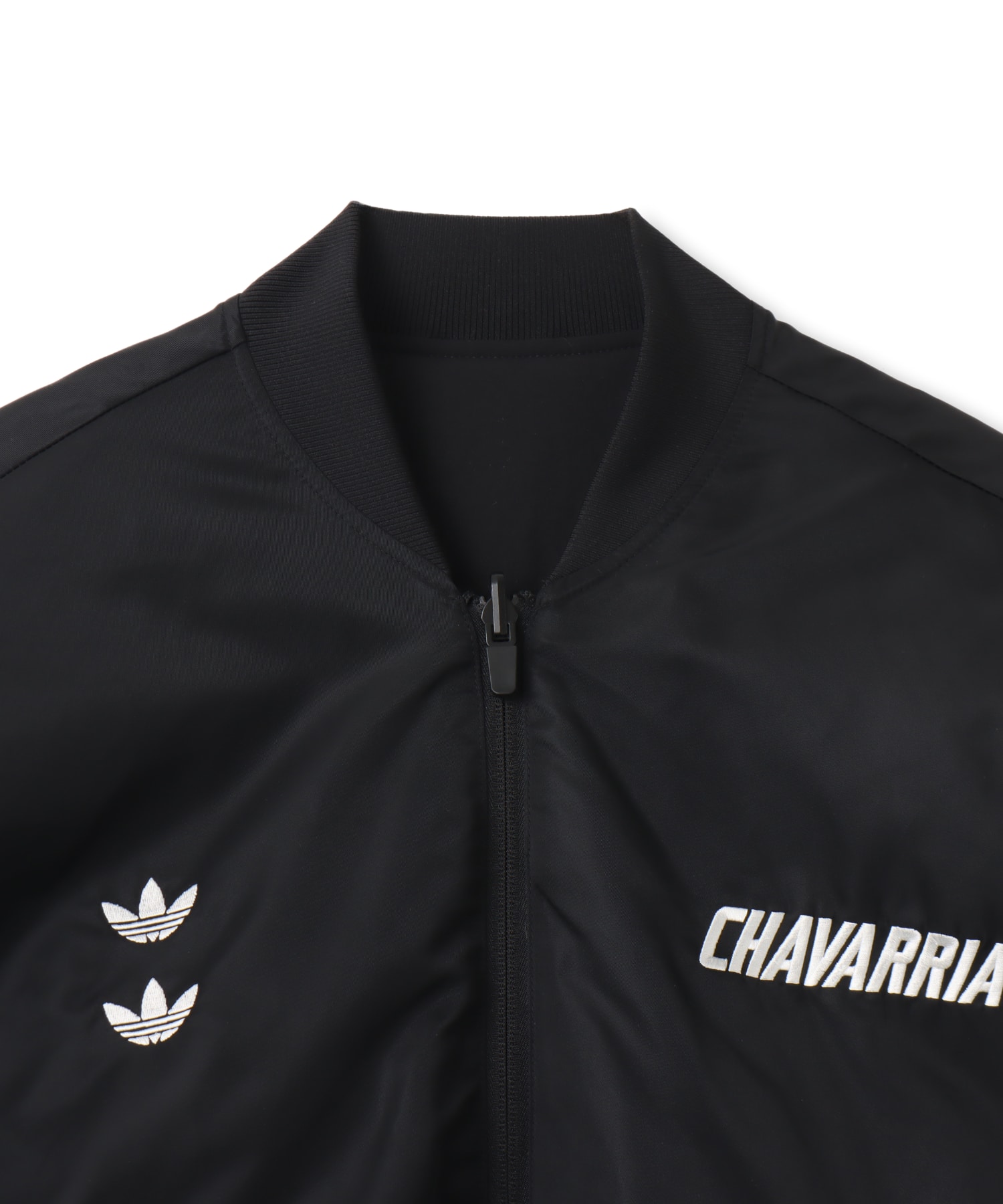 adidas CHAVARRIA PADDED VEST ブラックの画像