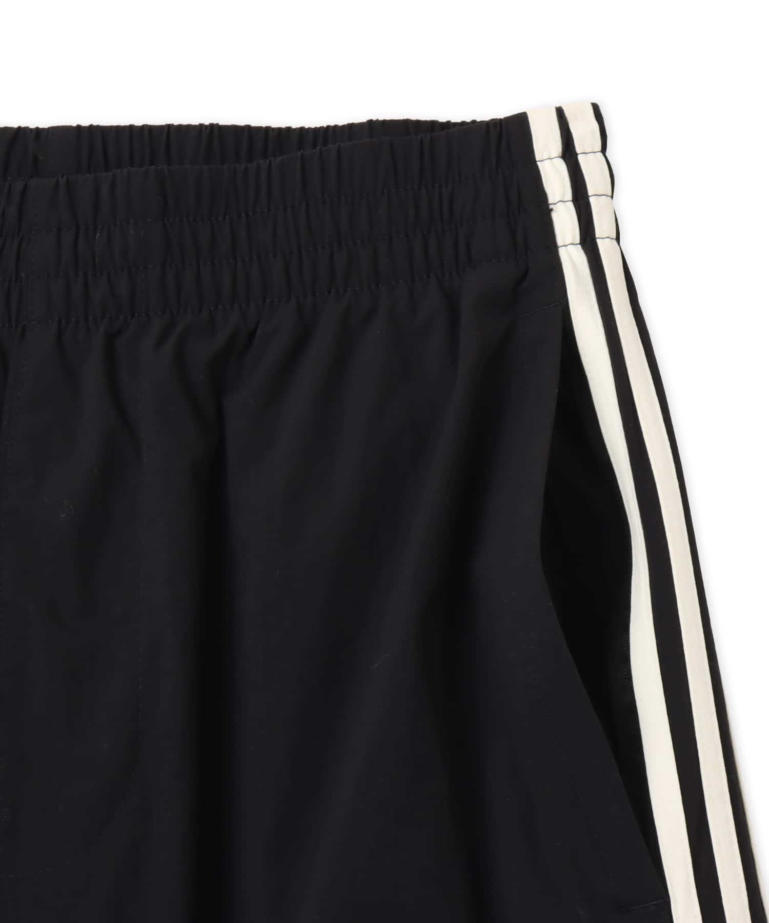 adidas CHAVARRIA CARGO PANT ブラックの画像