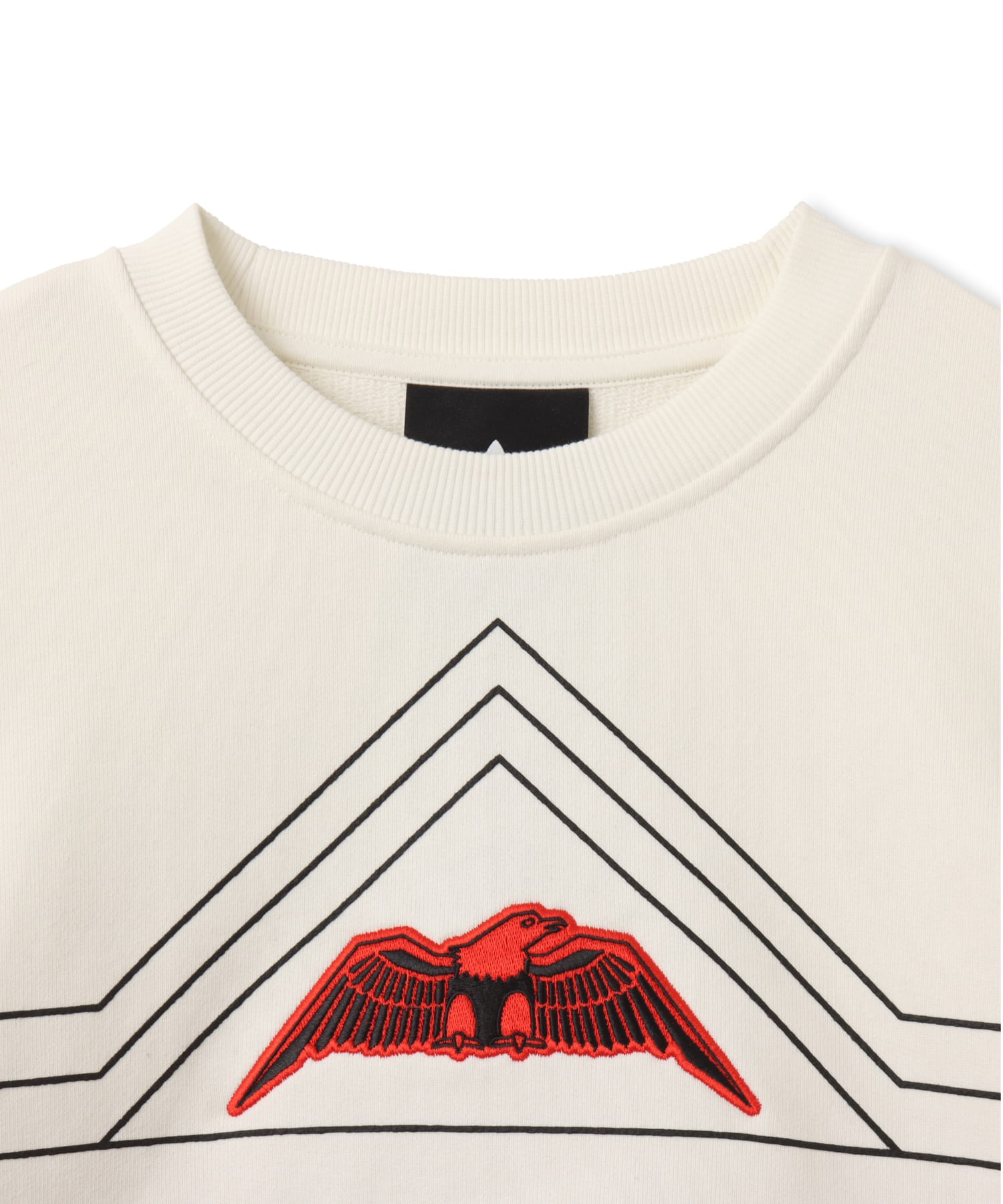 adidas CHAVARRIA NY CREWNECK SWEATSHIRT オフホワイトの画像