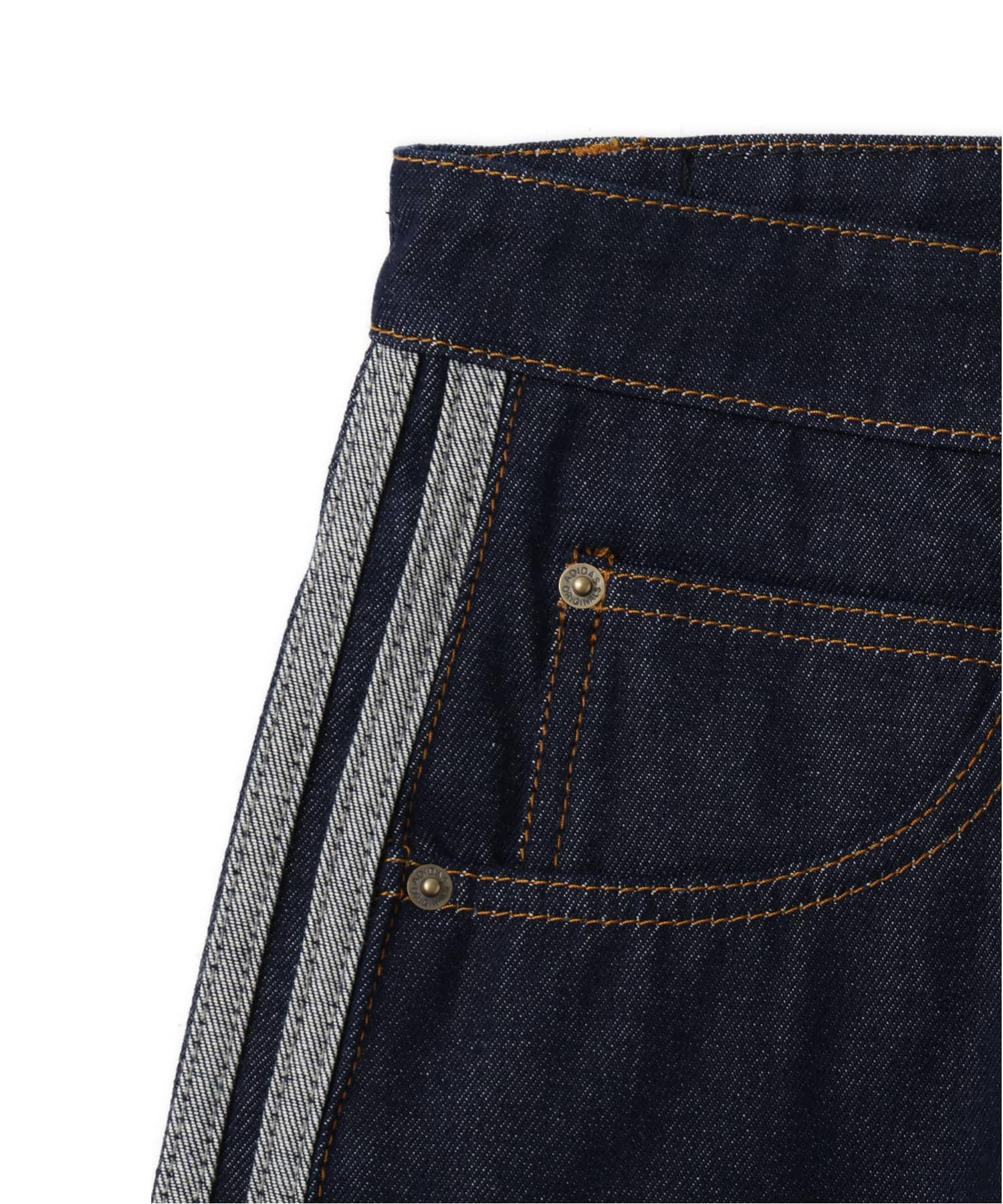 adidas FIREBIRD ADICOLOR RAW DENIM SHORTS インディゴデニムの画像