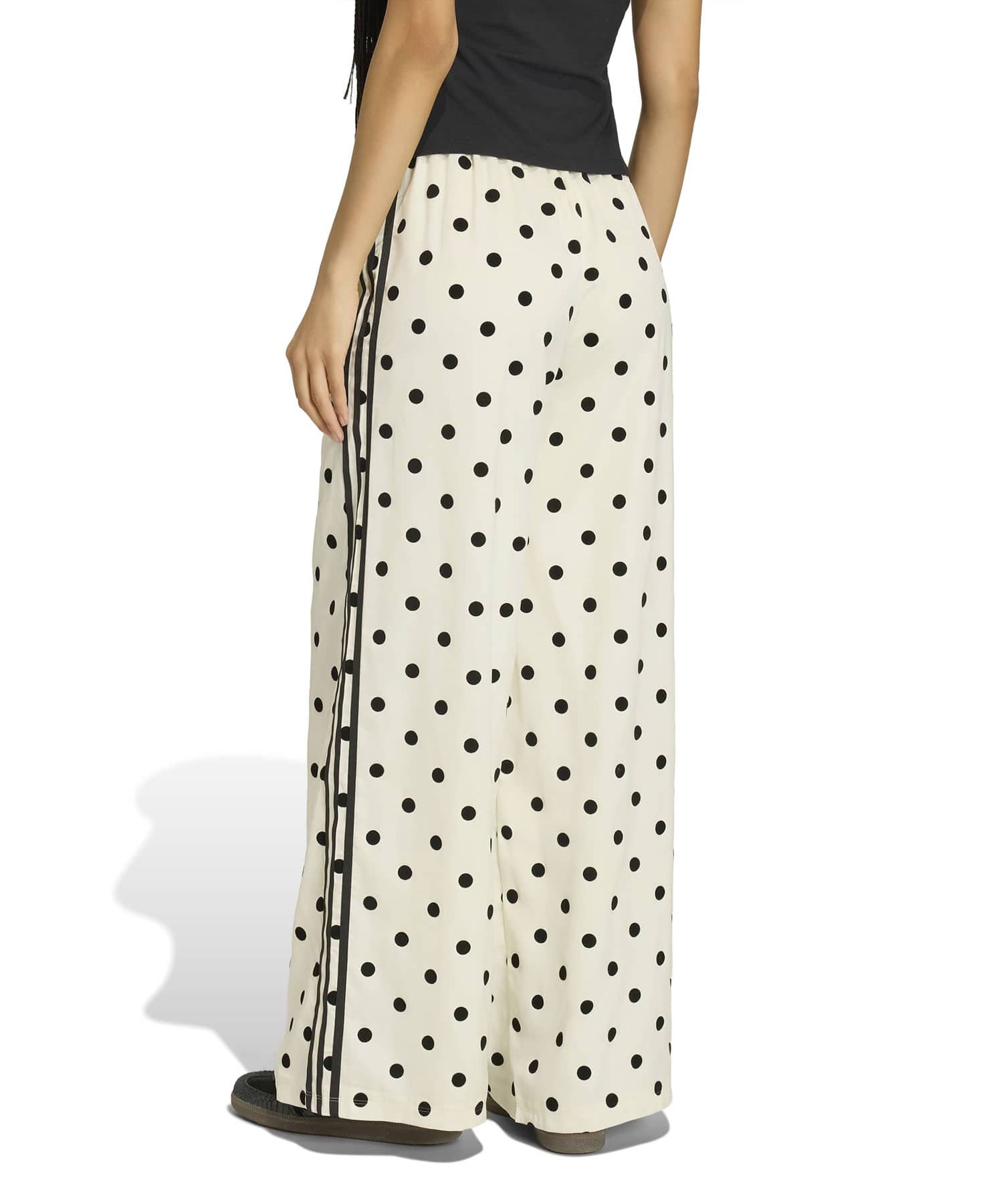 adidas WIDE LEG PANTS オフホワイトの画像