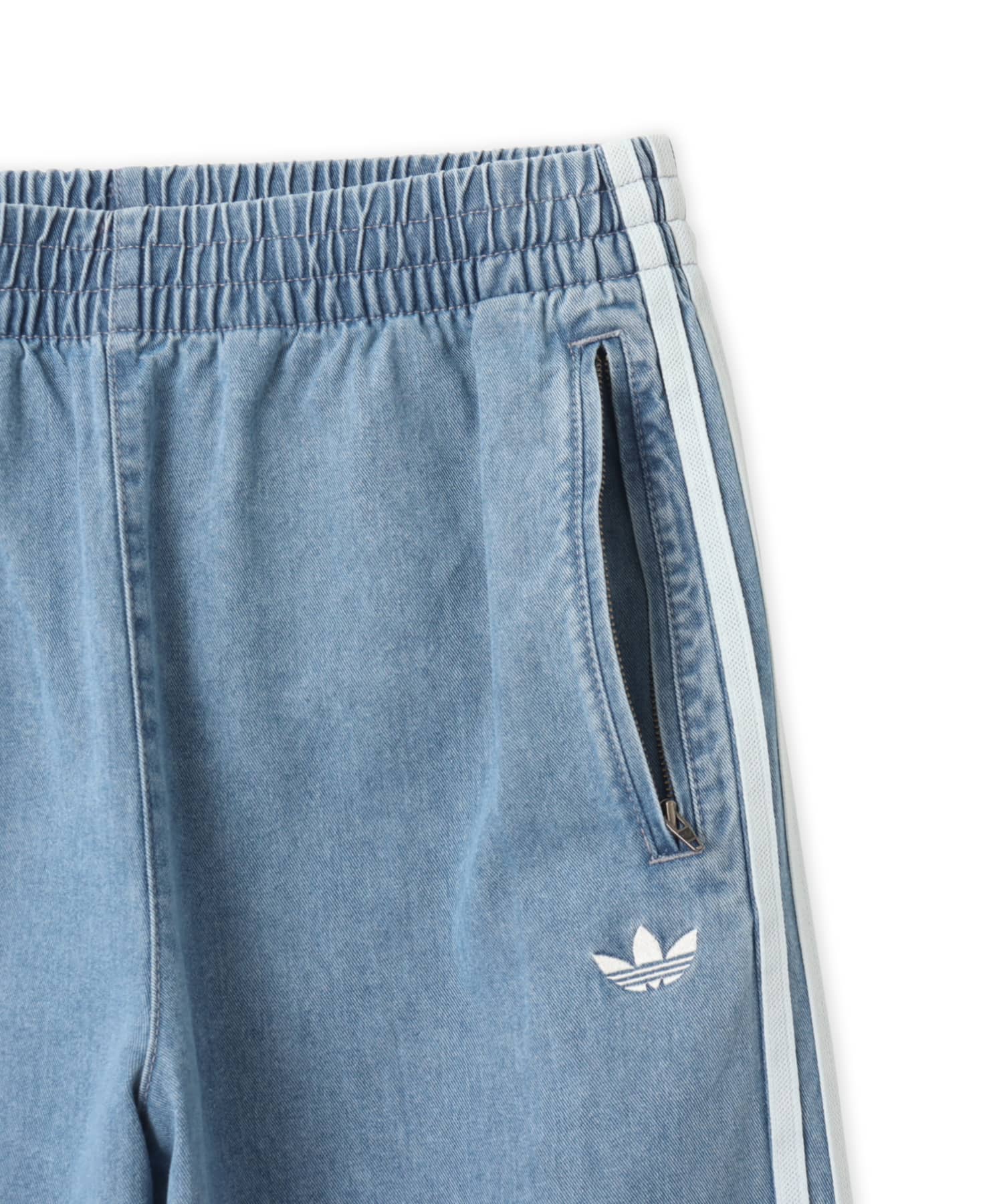 adidas DENIM FIREBIRD TRACK PANTS ライトブルーの画像