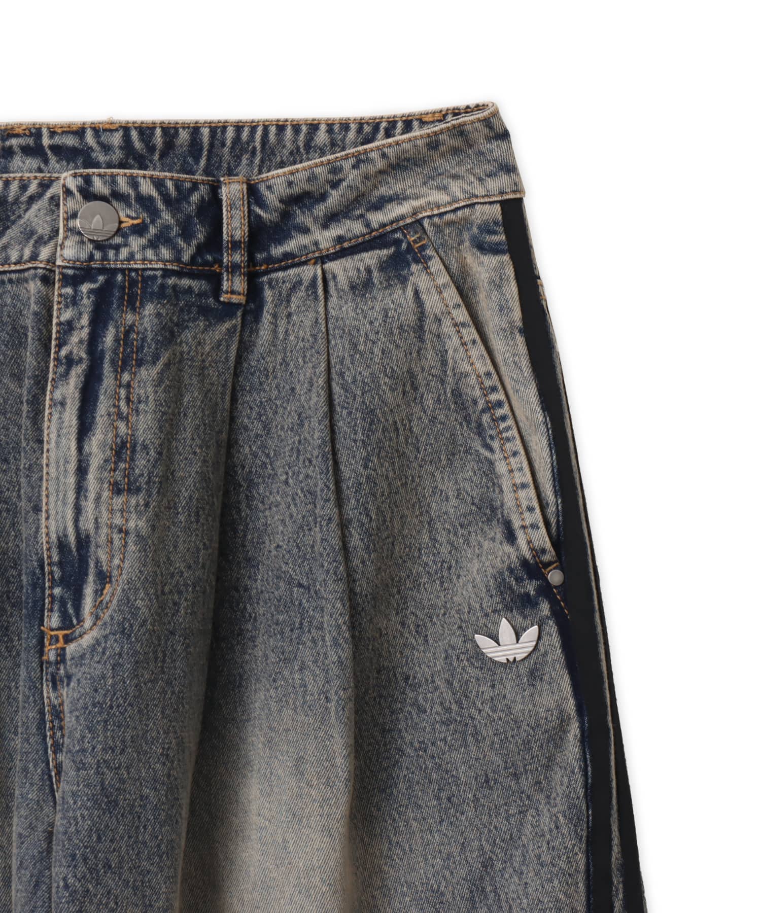 adidas ADILENIUM 5.0  DENIM JEANS カーキブラウンの画像