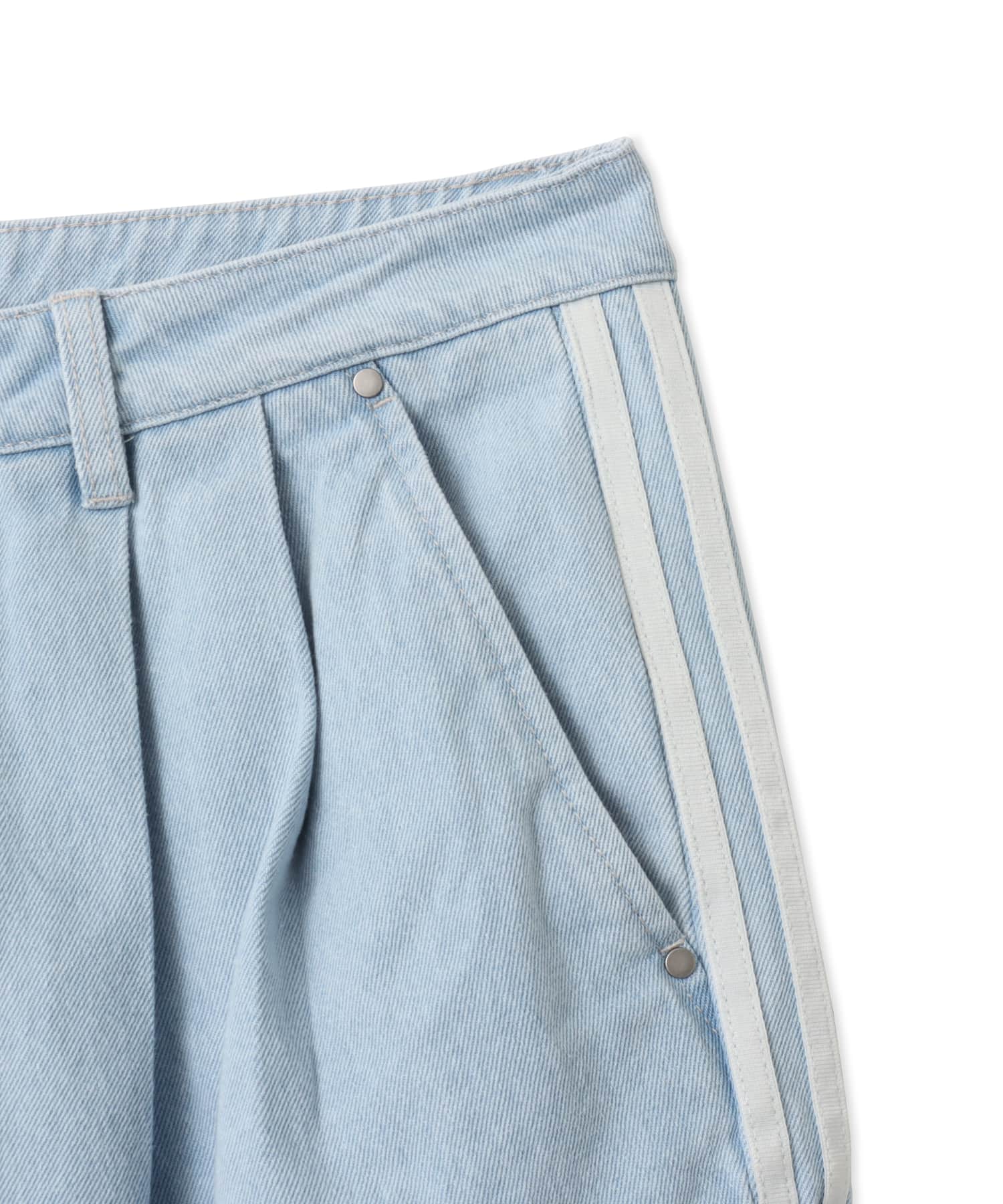 adidas ADILENIUM 5.0  CARGO SHORTS ライトブルーの画像