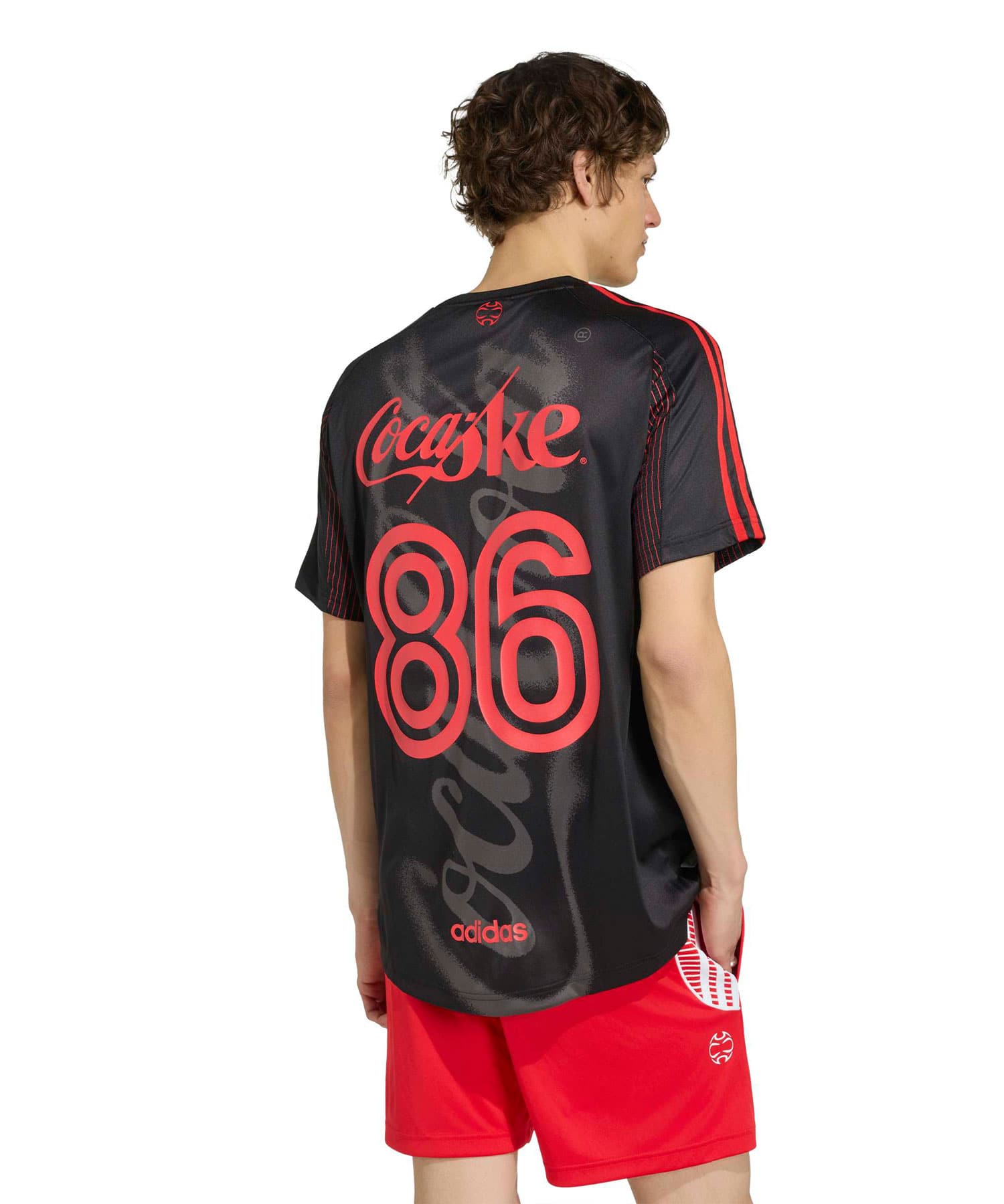 adidas COCA COLA TEAMGEIST 26 JERSEY ブラックの画像