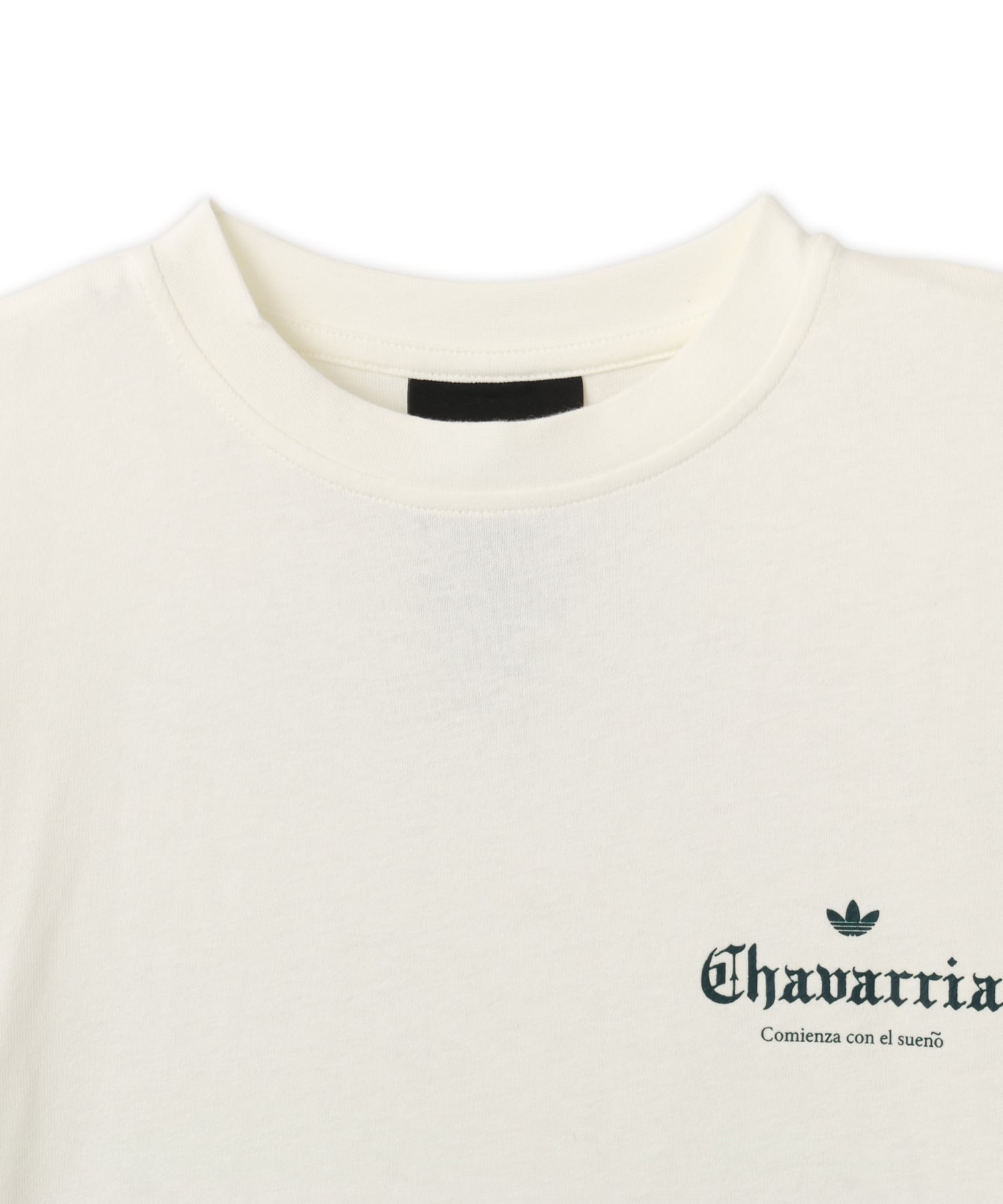 adidas CHAVARRIA GRAPHIC TEE オフホワイトの画像