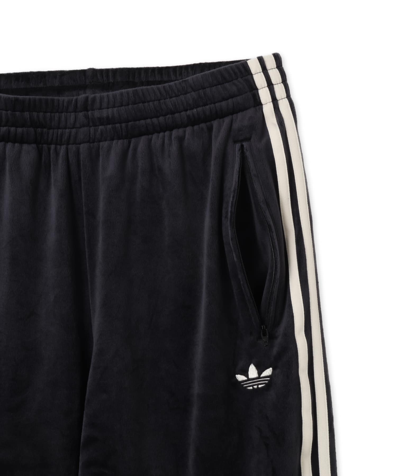 adidas FIREBIRD VELOUR TRACK PANTS ブラックの画像