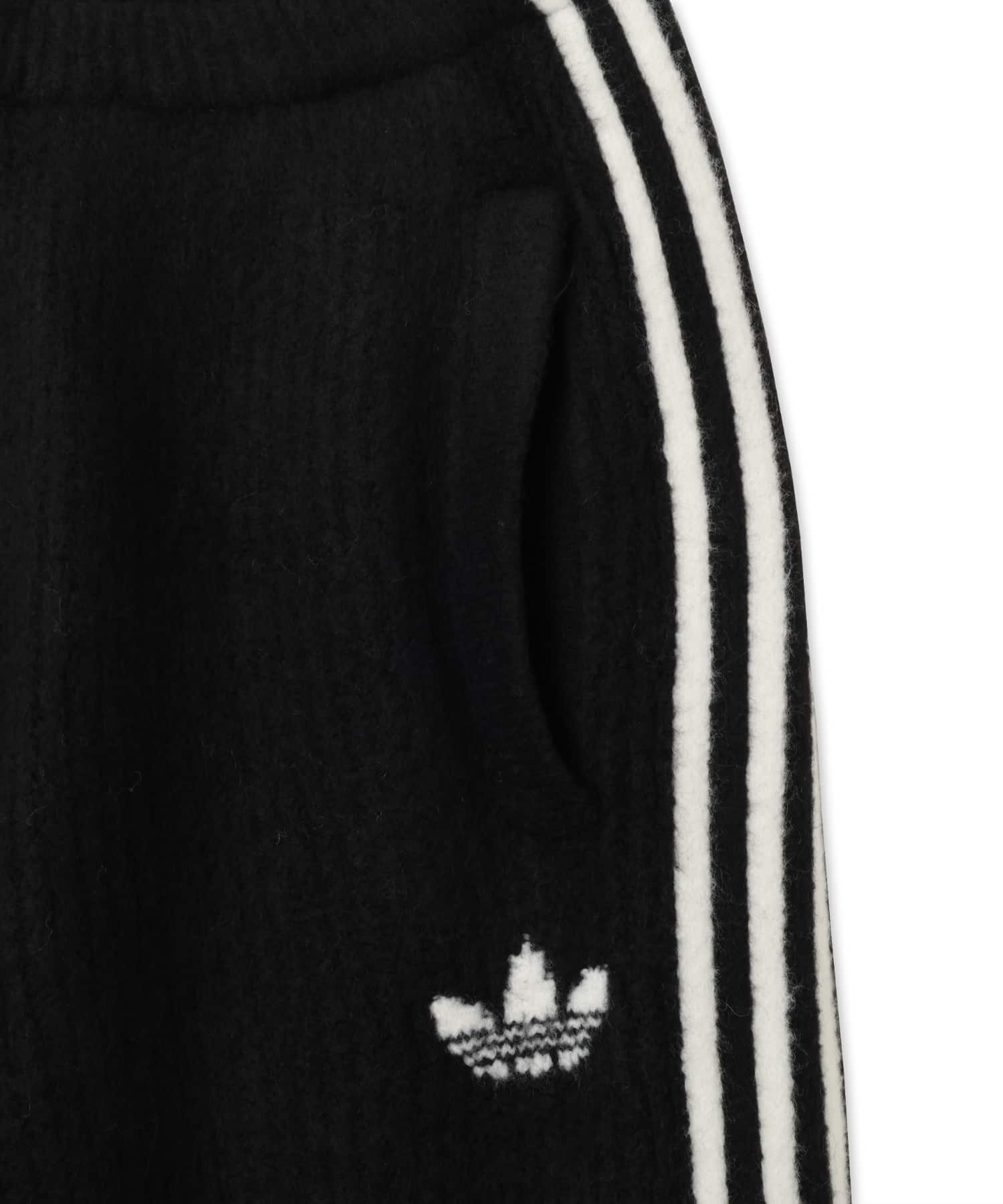 adidas JENNIE KNITTED LOOSE JOGGERS ブラックの画像