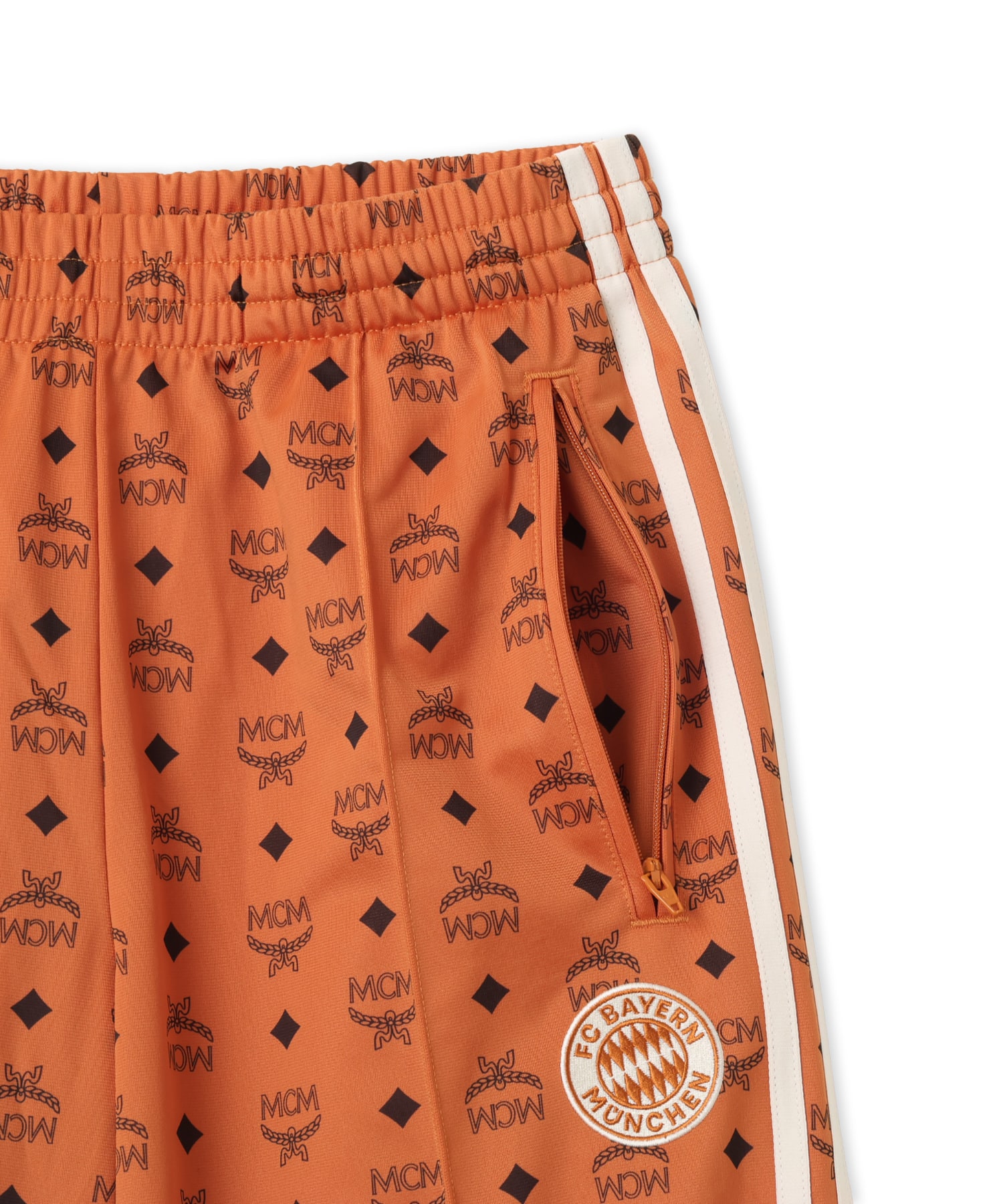 adidas FC BAYERN MUNCHEN 26/27 MCM TRACK PANT WOMENS テックカッパーの画像