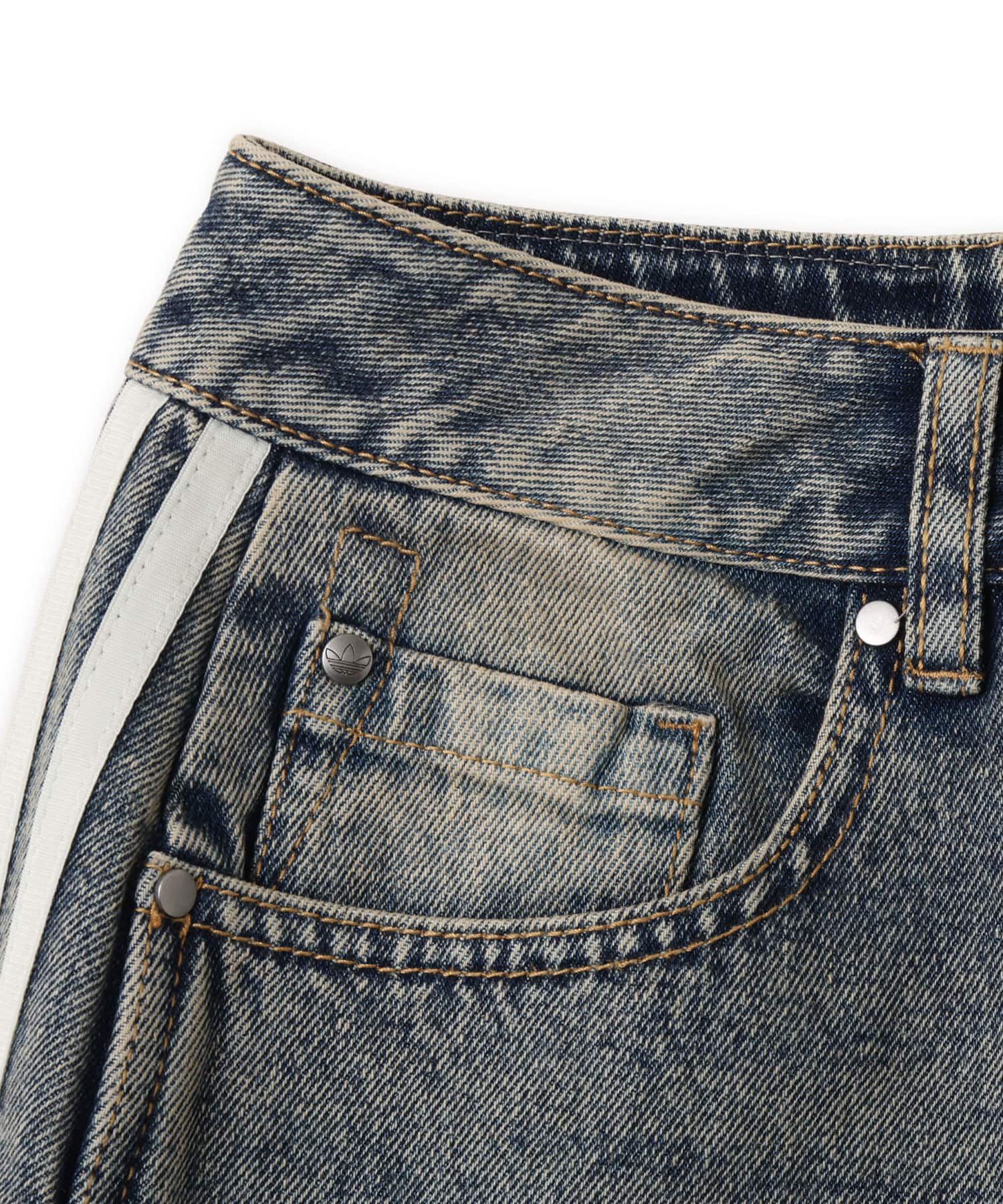 adidas DENIM BARREL PANTS インディゴデニムの画像