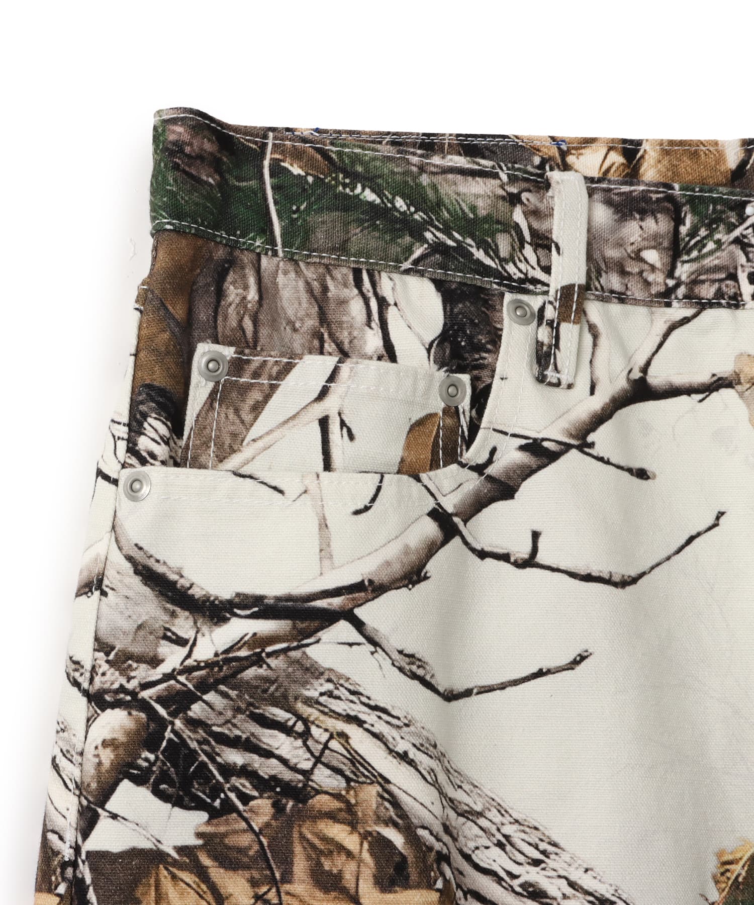 atmos Tree Camo Pattern Baggy Pants WHITE CAMOUFLAGEの画像