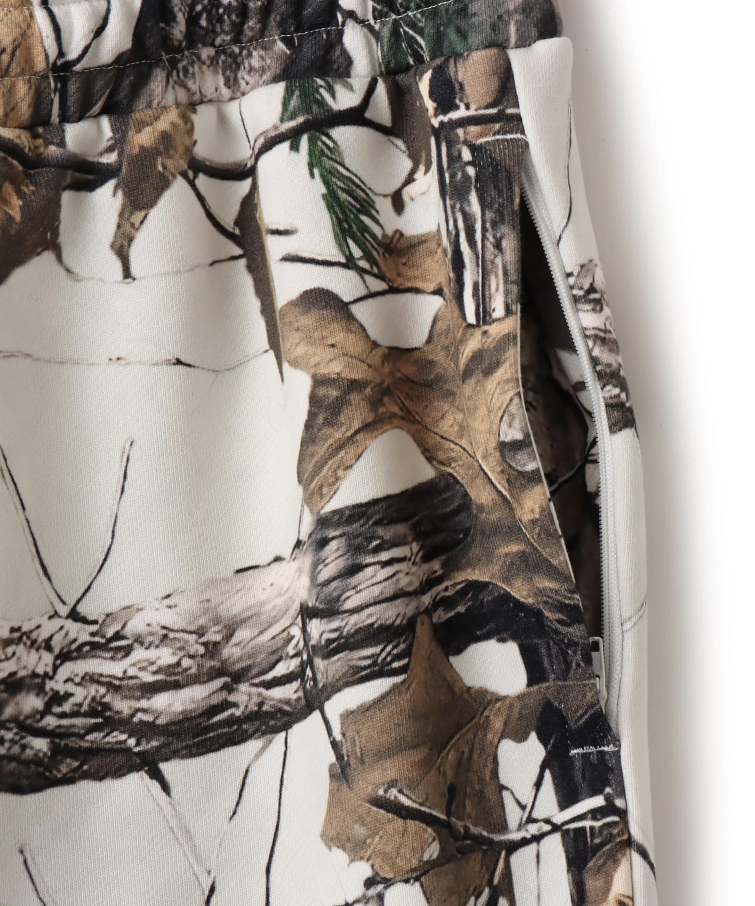 atmos Embroidery Classic Logo Sweat Pants BEIGE CAMOUFLAGEの画像