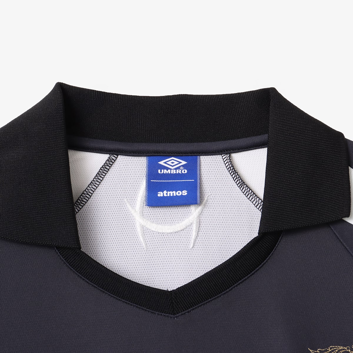 UMBRO x atmos SS Soccer Jersey BLACKの画像