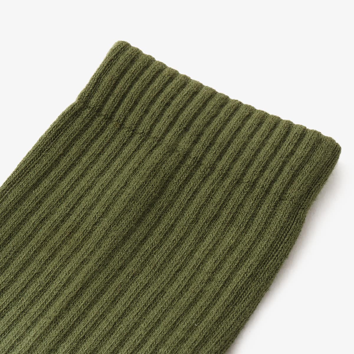atmos GRADATION COLOR SOCKS KHAKIの画像