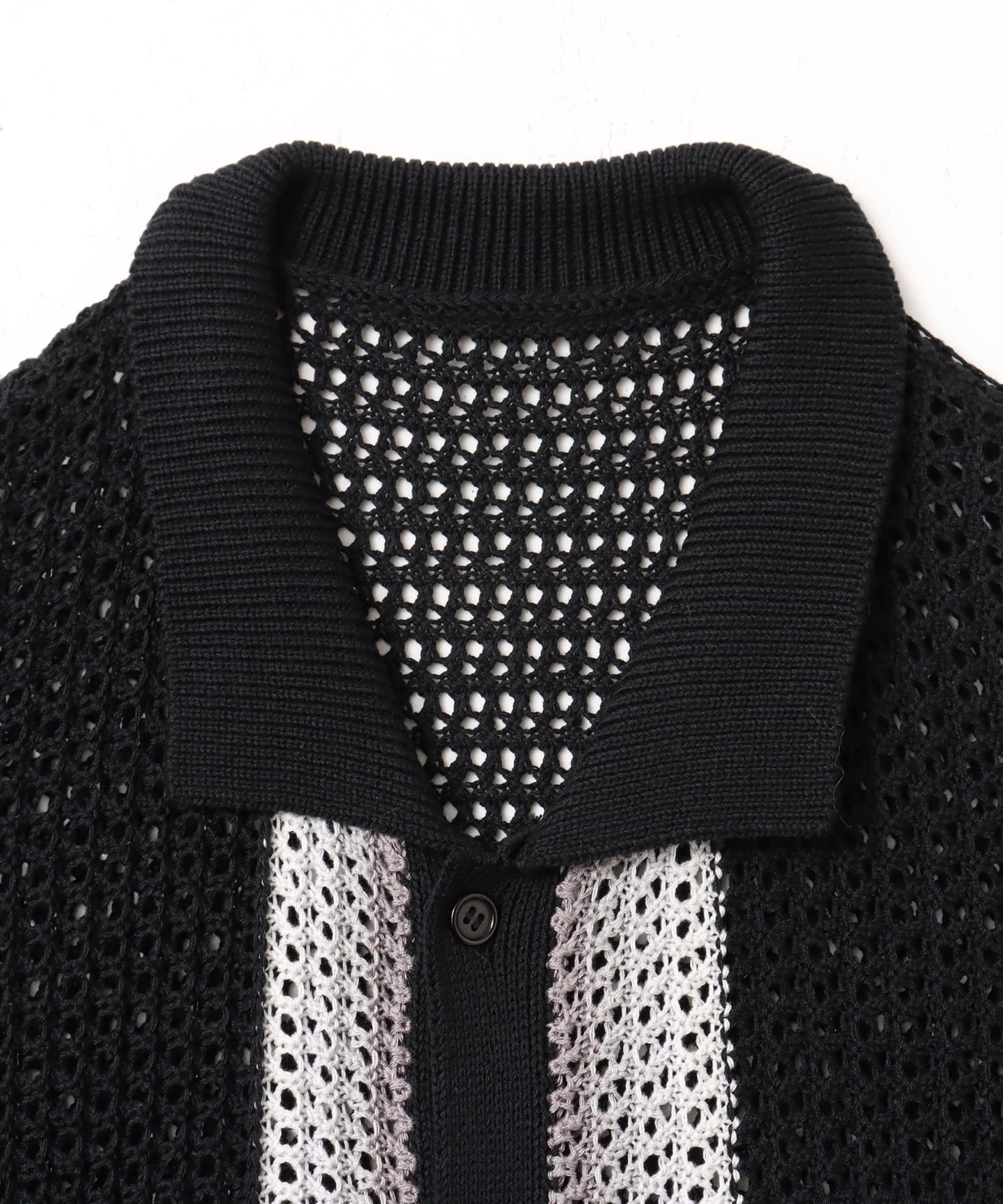 atmos S/S Gradient Knit Shirt BLACKの画像