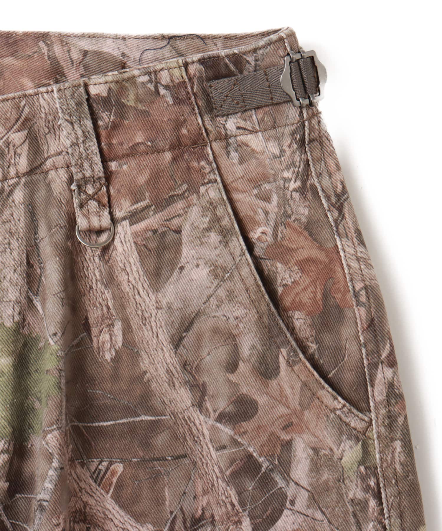 atmos Baggy Cargo Shorts CAMOUFLAGEの画像