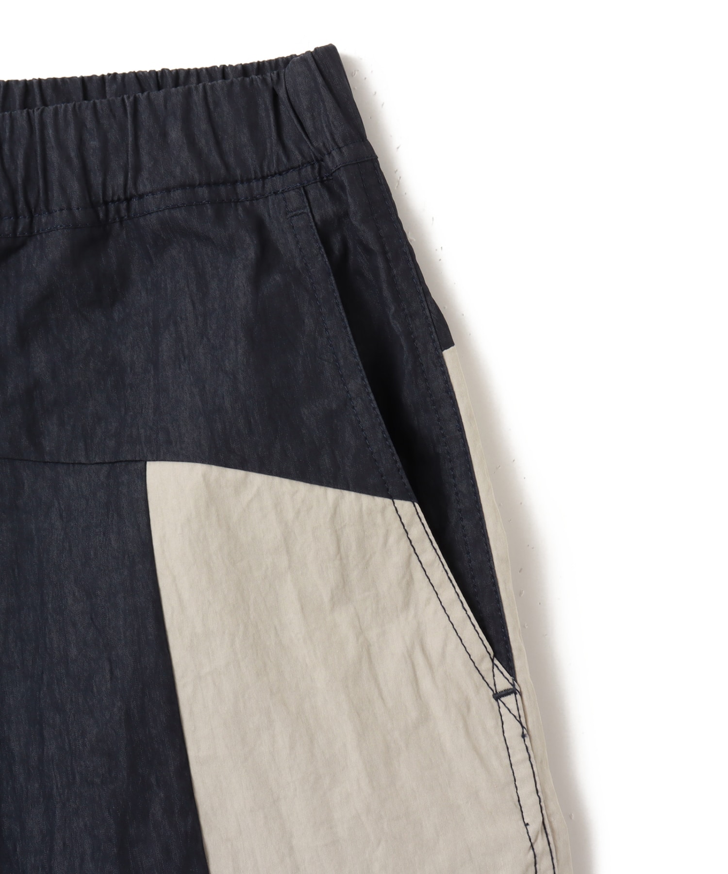 atmos Panel Docking Short Pants NAVYの画像