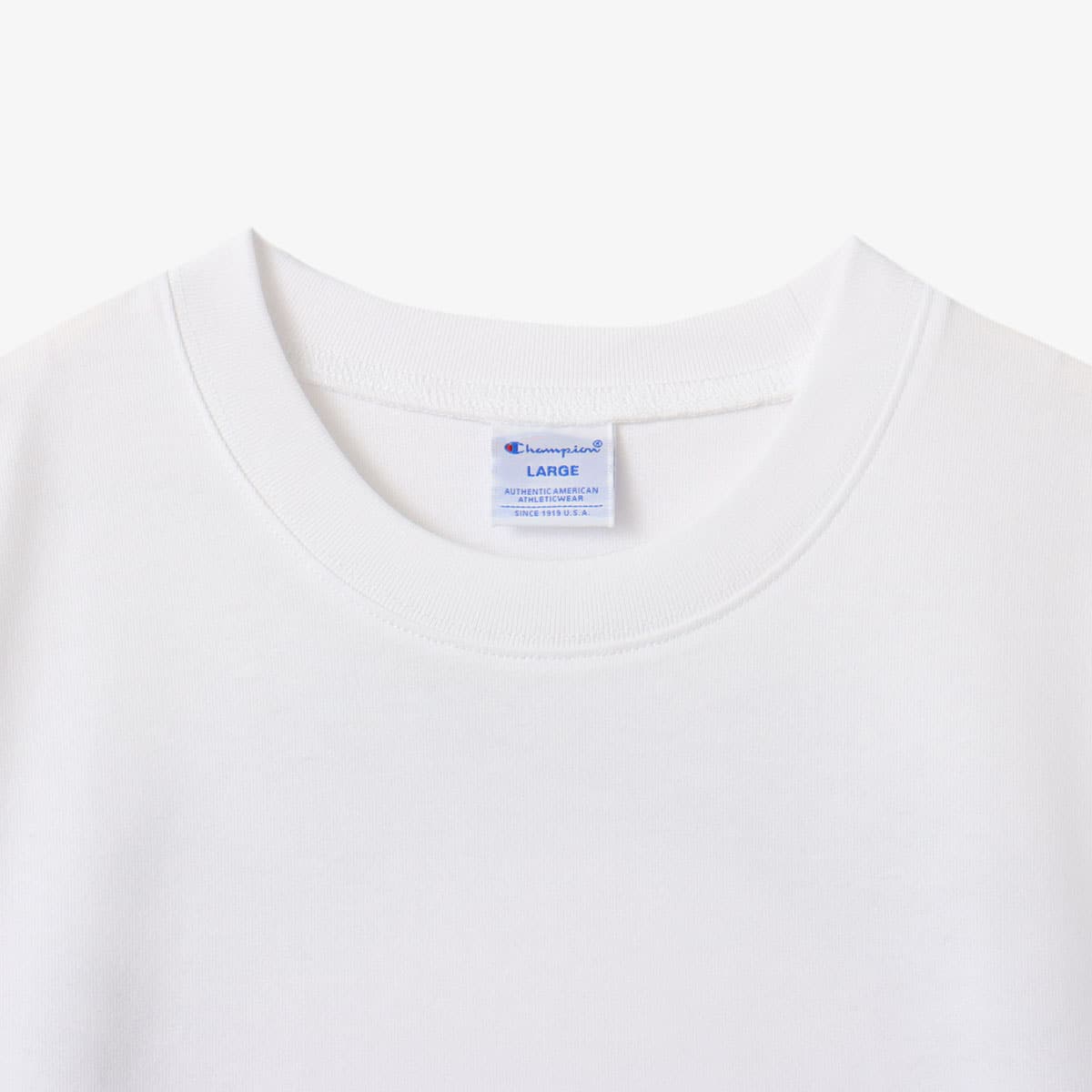 atmos × champion College Logo T-shirt WHITEの画像