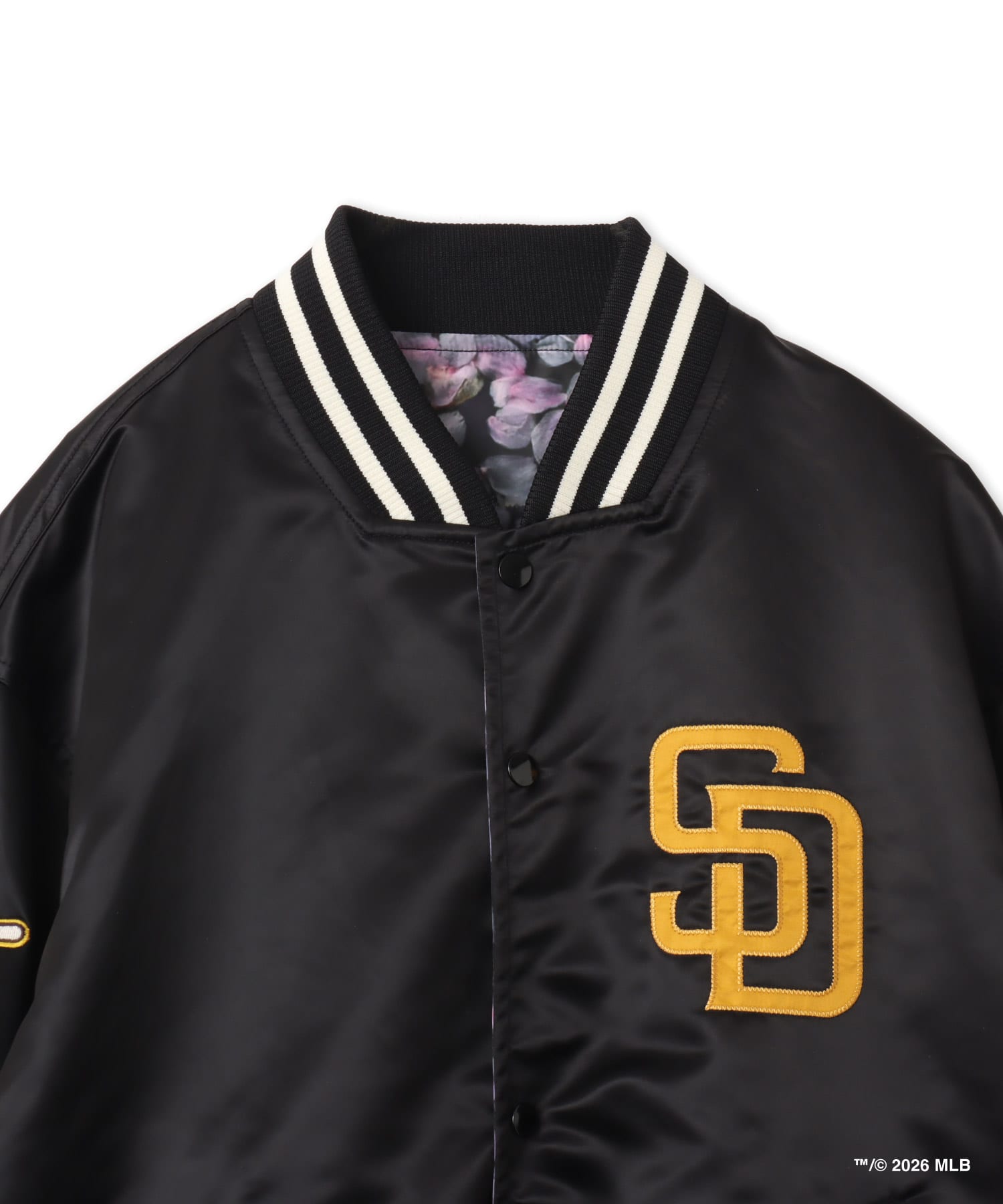atmos x MLB Reversible Jacket 【SAKURA】 BLACKの画像
