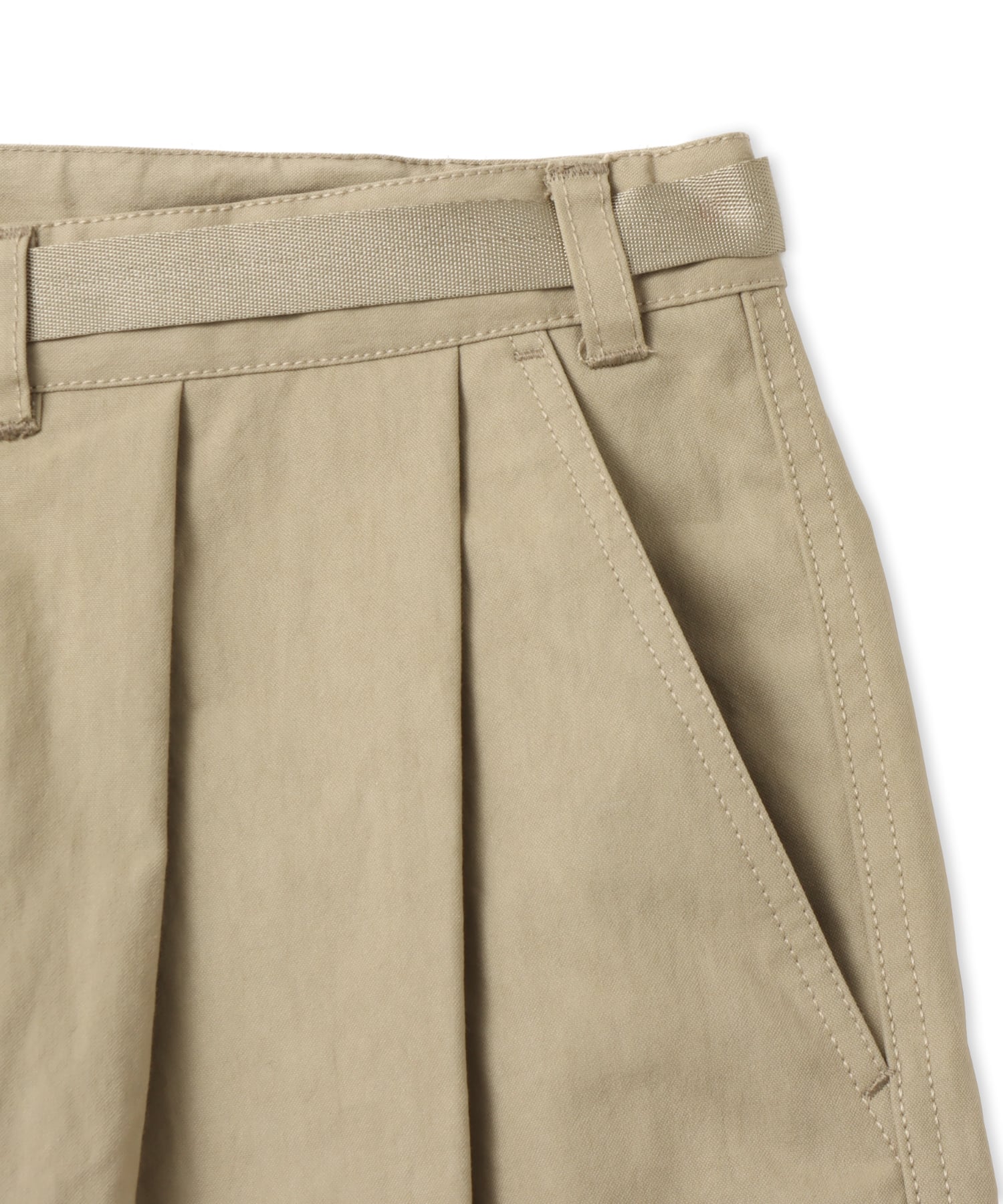 atmos 2-Tuck Baggy Shorts BEIGEの画像