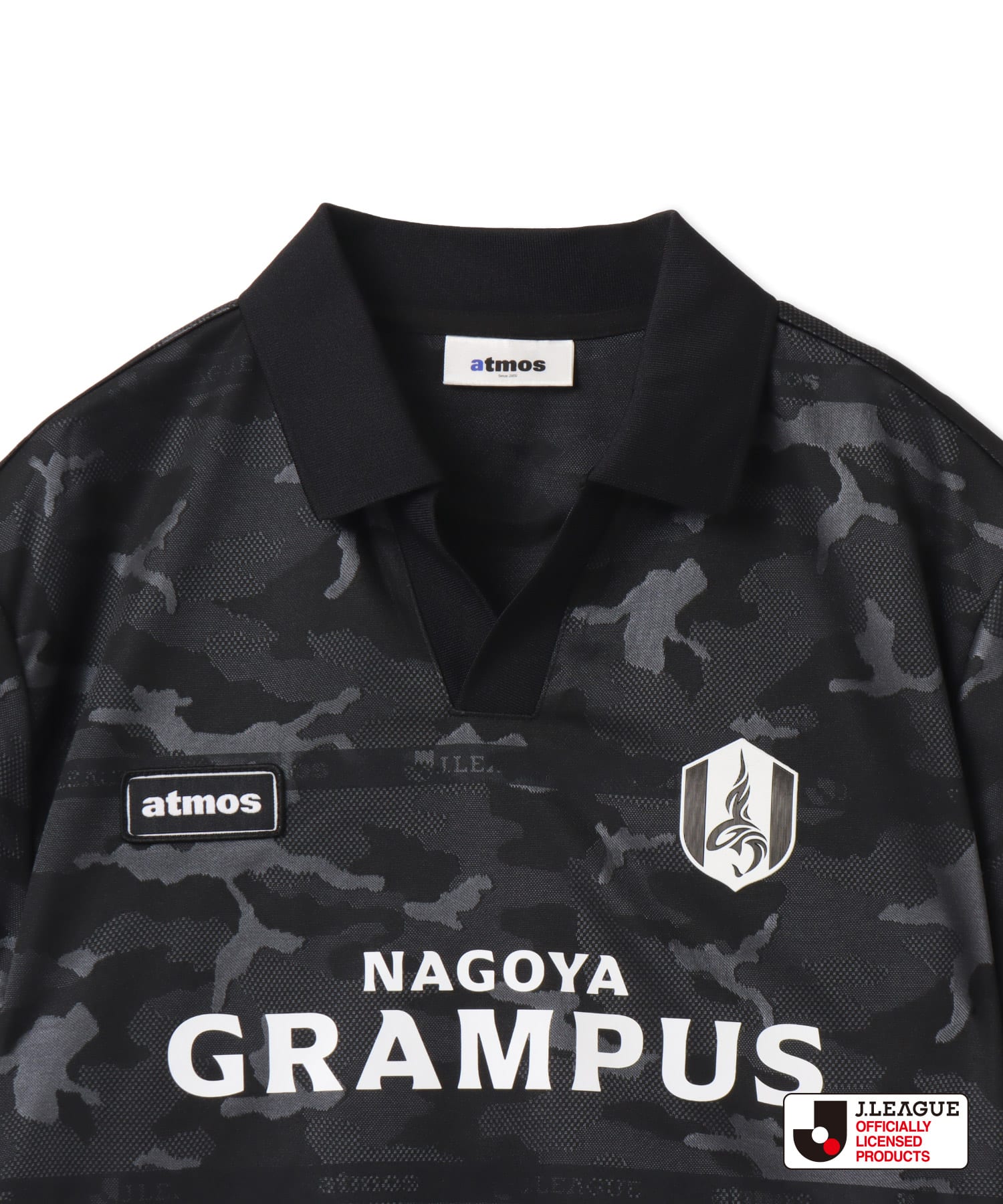 atmos pink x J.LEAGUE 名古屋グランパス Cropped T-shirt BLACKの画像