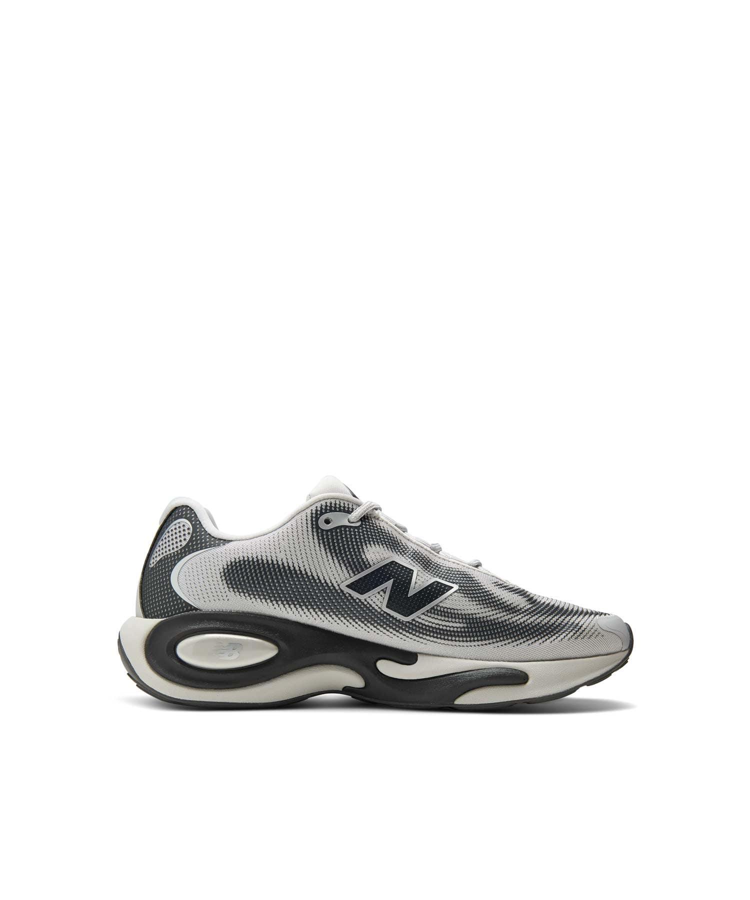 New Balance MACR161F GRAY/BLACKの画像