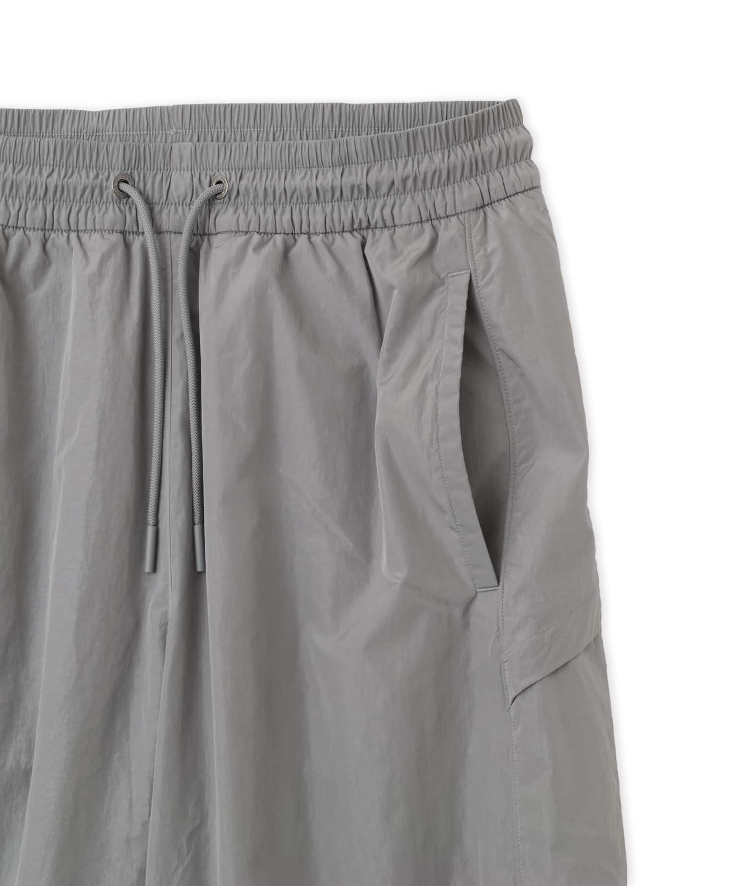 New Balance NB GREY NYLON WIDE TAPERED PANTS スレートグレーの画像
