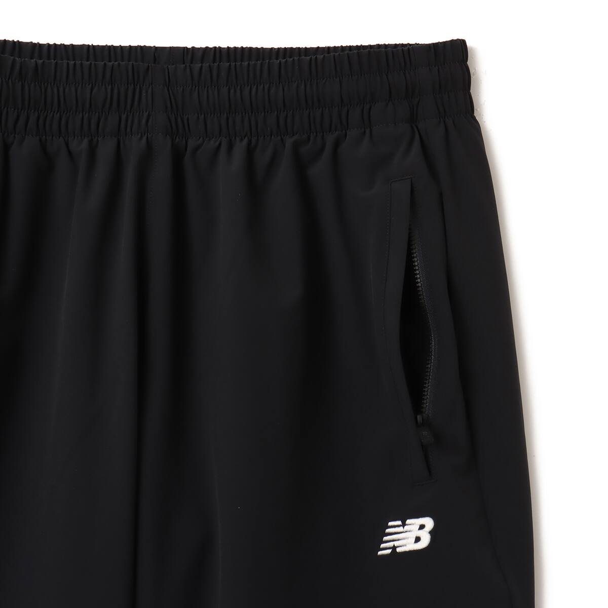 New Balance Hoops Woven Track Pants ブラックの画像
